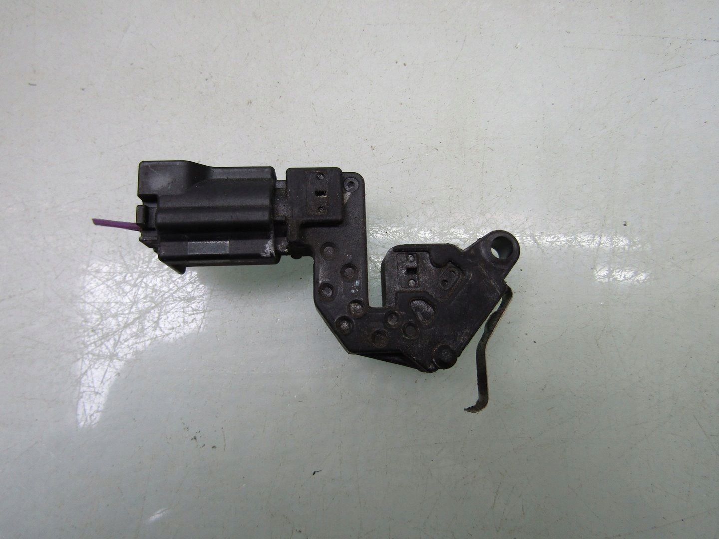 マサ！ マツダ(純正) アッパーマウント(マウンティング・ラバー) の