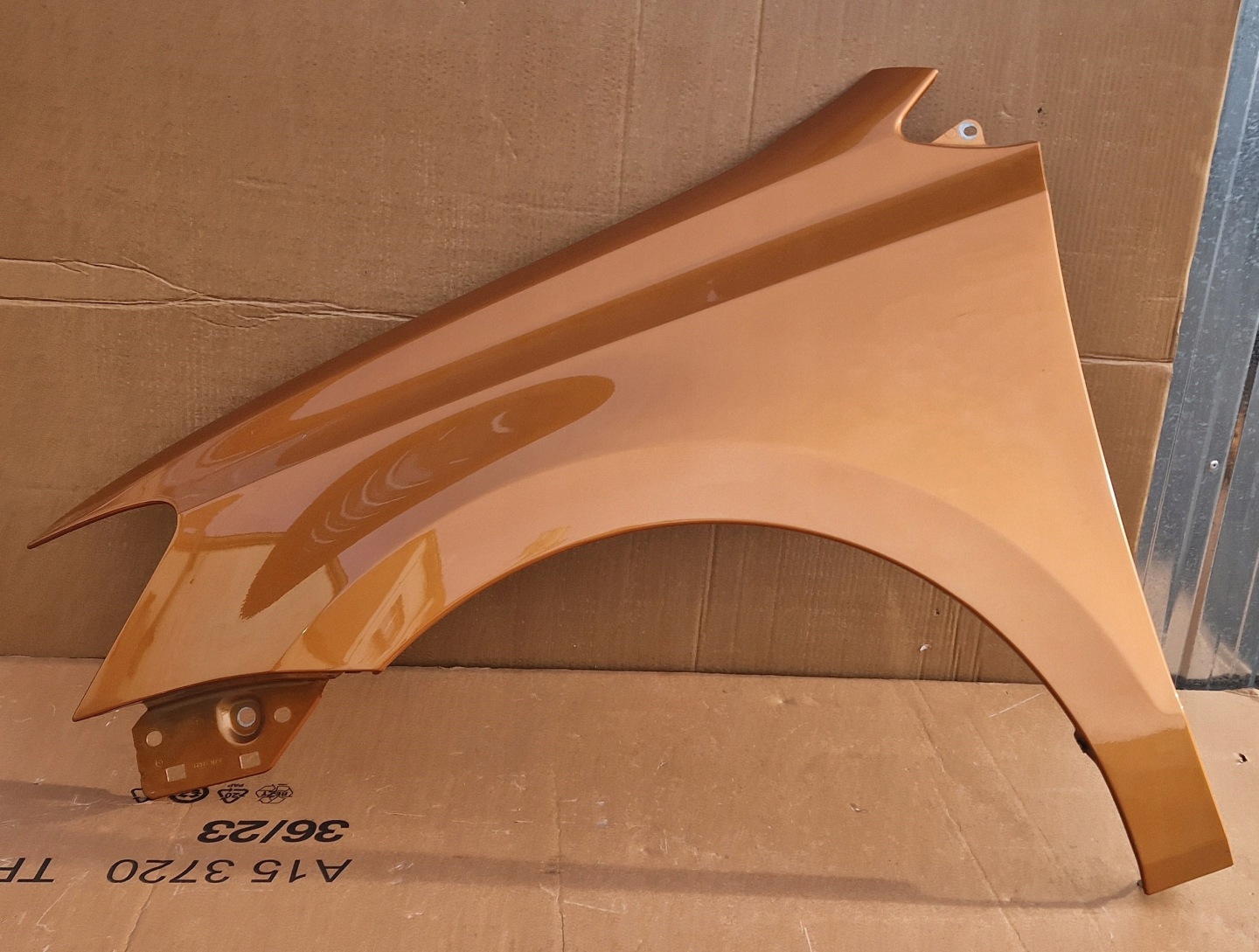 Kotflügel VW Polo III Vorne Links Fender Parafanghi Ailes - Image 1