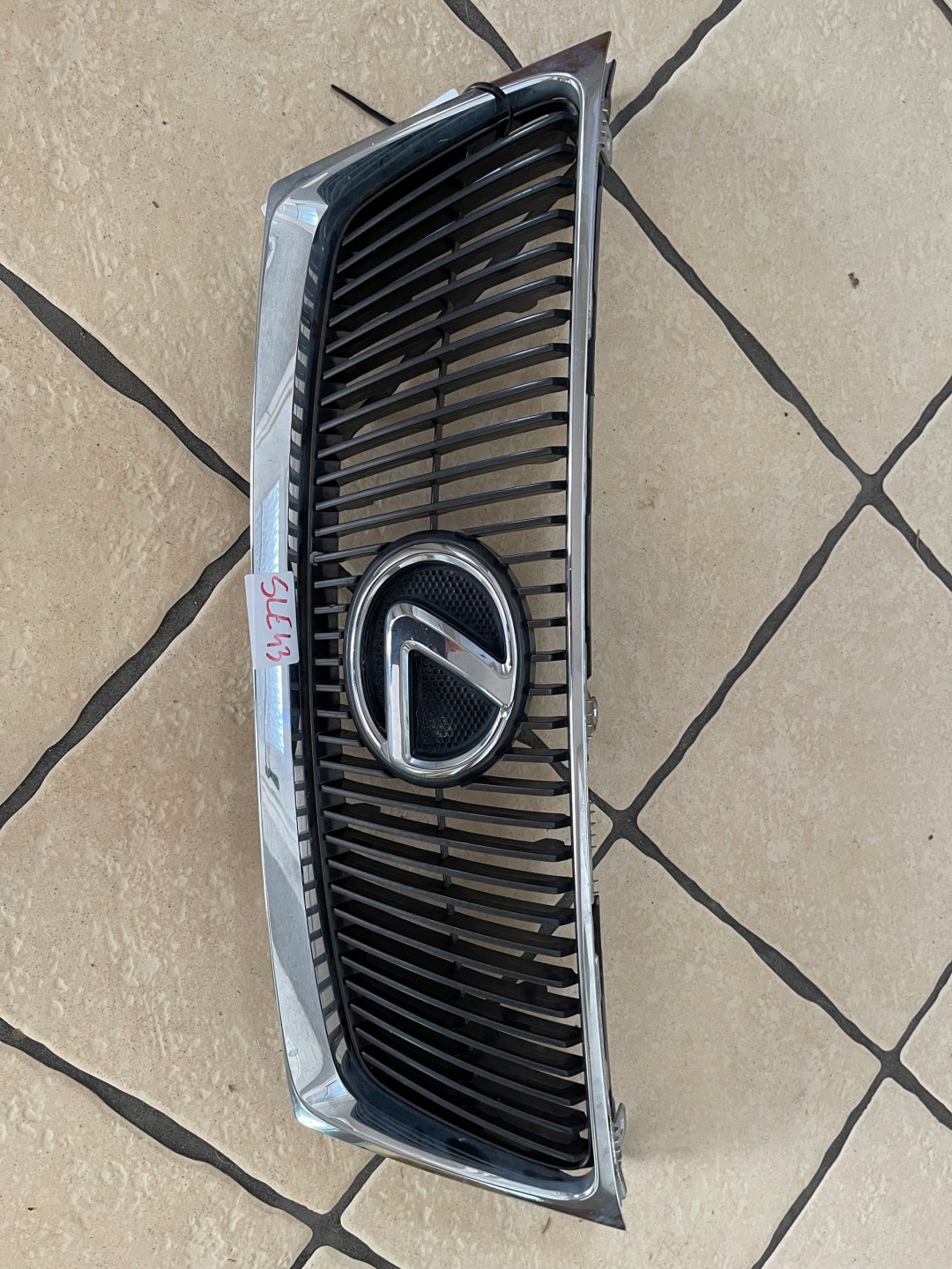 Lexus IS XE3 Kühlergrill FRONTGRILL Kühlergitter 98563223 - Thumbnail 1