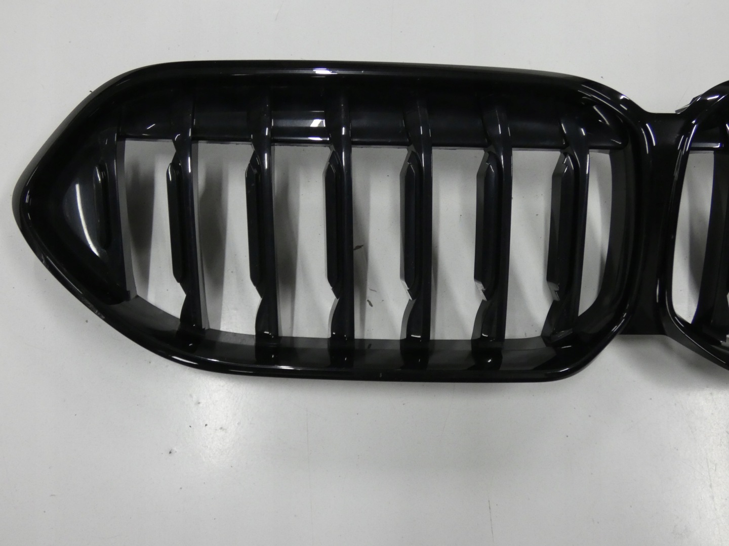 BMW 2 F44 Kühlergrill FRONTGRILL Kühlergitter 7077395 - Thumbnail 2