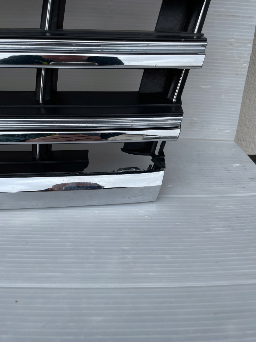 VW Touareg I Kühlergrill FRONTGRILL Kühlergitter 760853696AL - Thumbnail 3