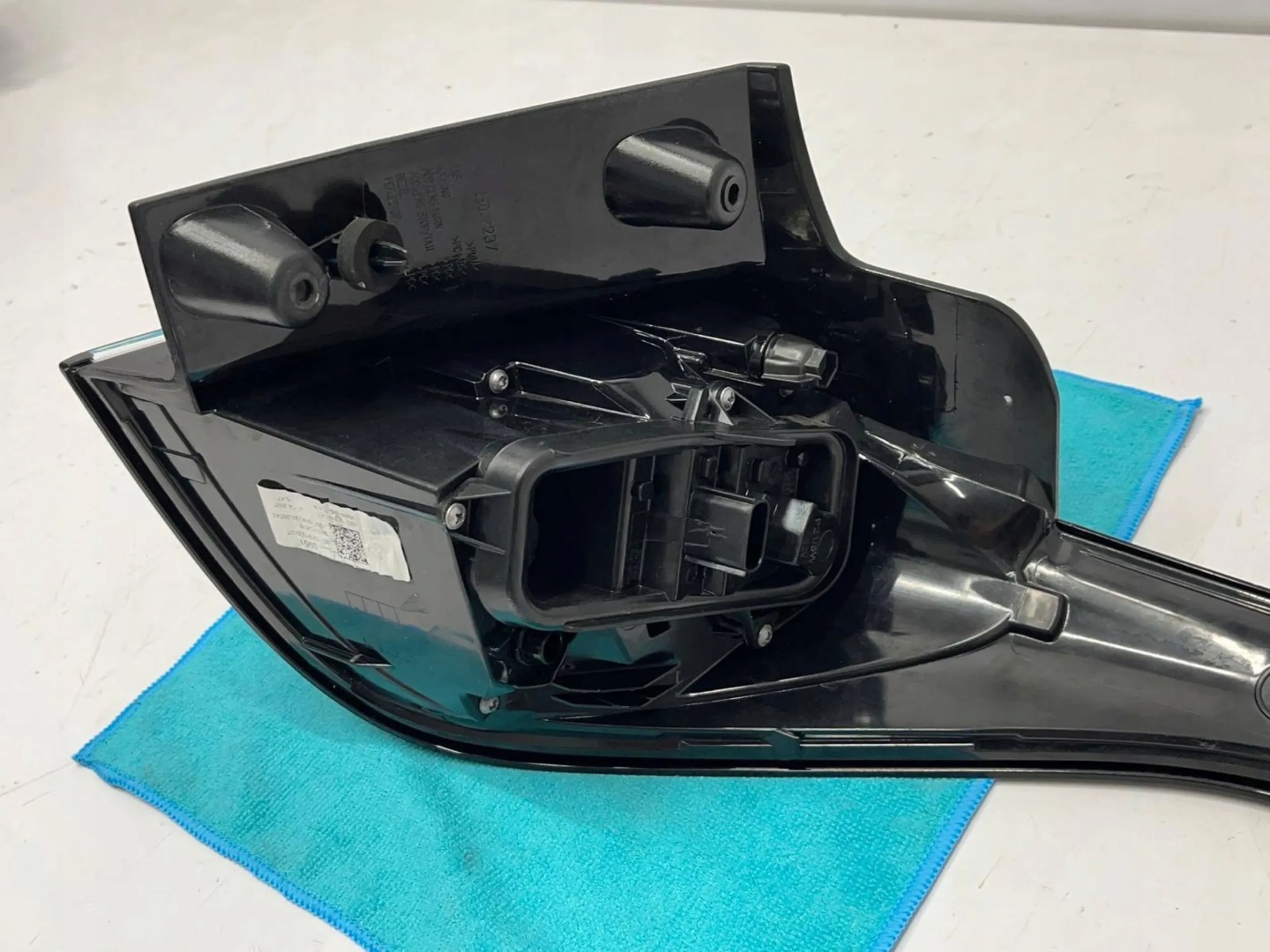 Opel Crossland Rückleuchte 39235951 Rearlamp - Thumbnail 9