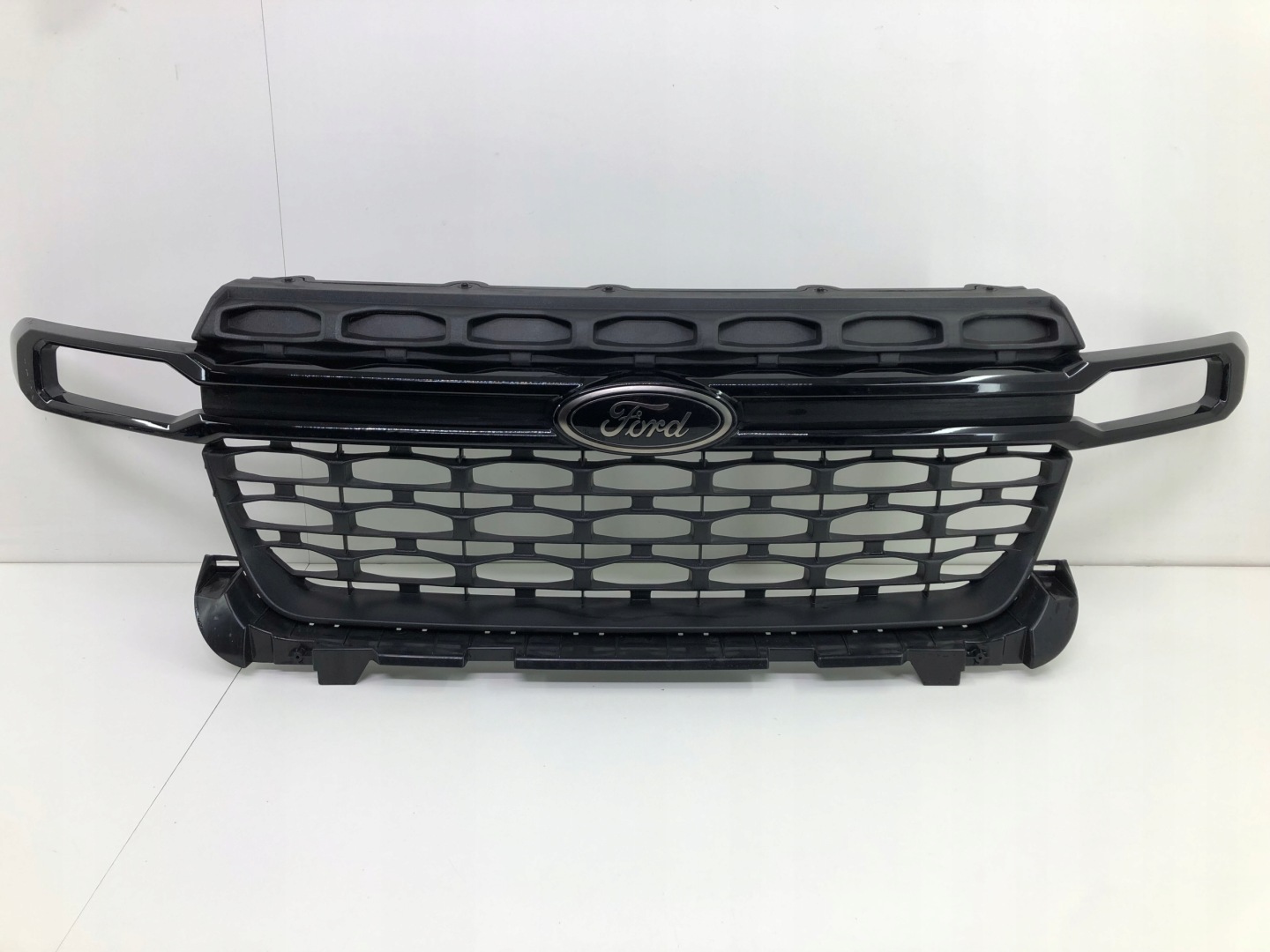 Ford Maverick Kühlergrill FRONTGRILL Kühlergitter NZ6B17E778A20 - Thumbnail 1