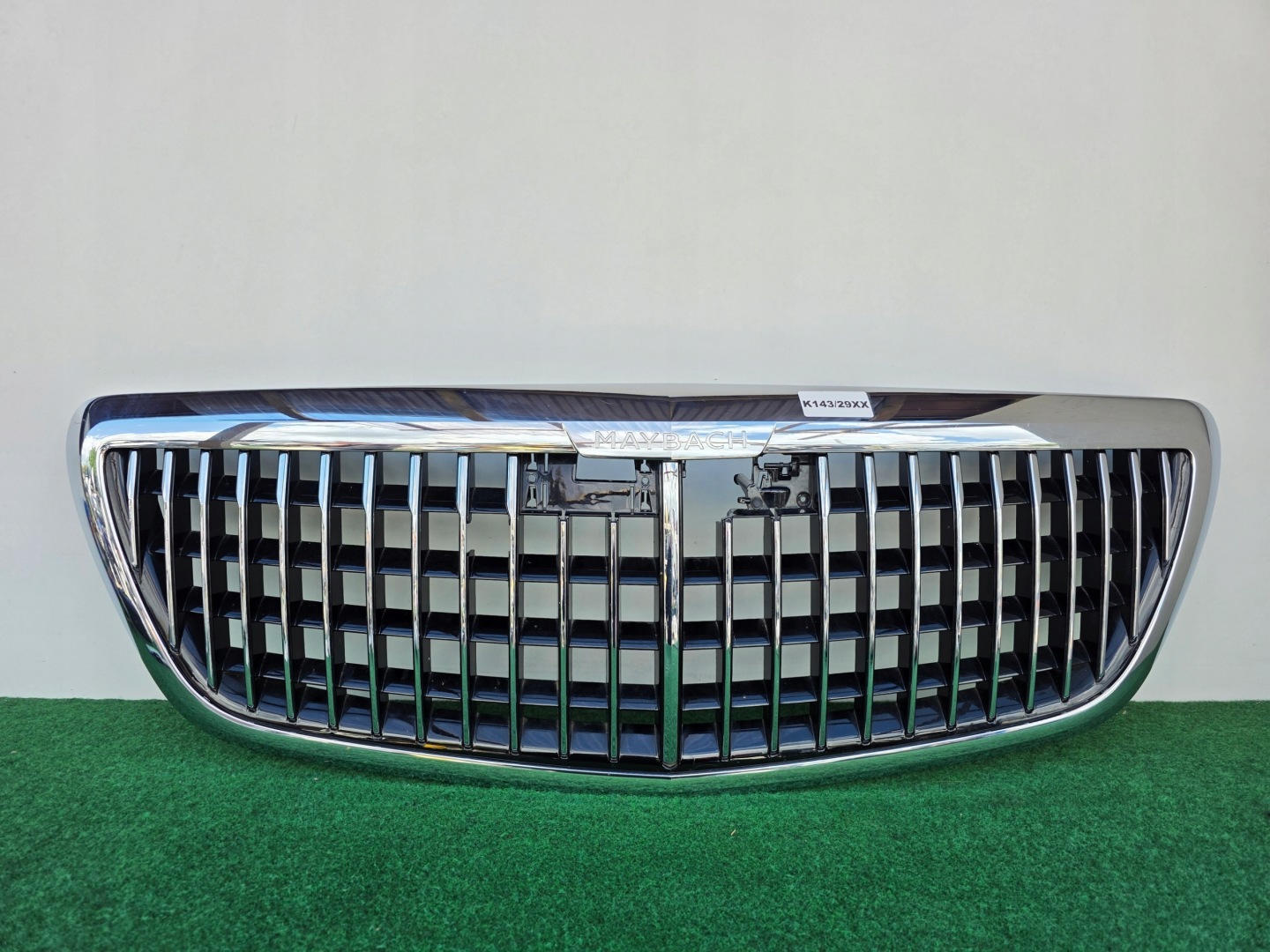 Mercedes-Benz Maybach W240 Kühlergrill FRONTGRILL Kühlergitter A2228805202 - Thumbnail 1