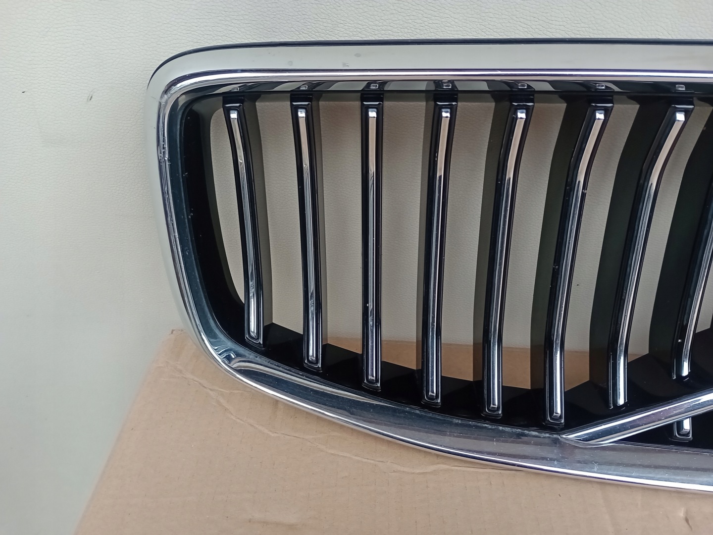 Volvo S90/V90 S90 Kühlergrill FRONTGRILL Kühlergitter 32234088 - Thumbnail 6