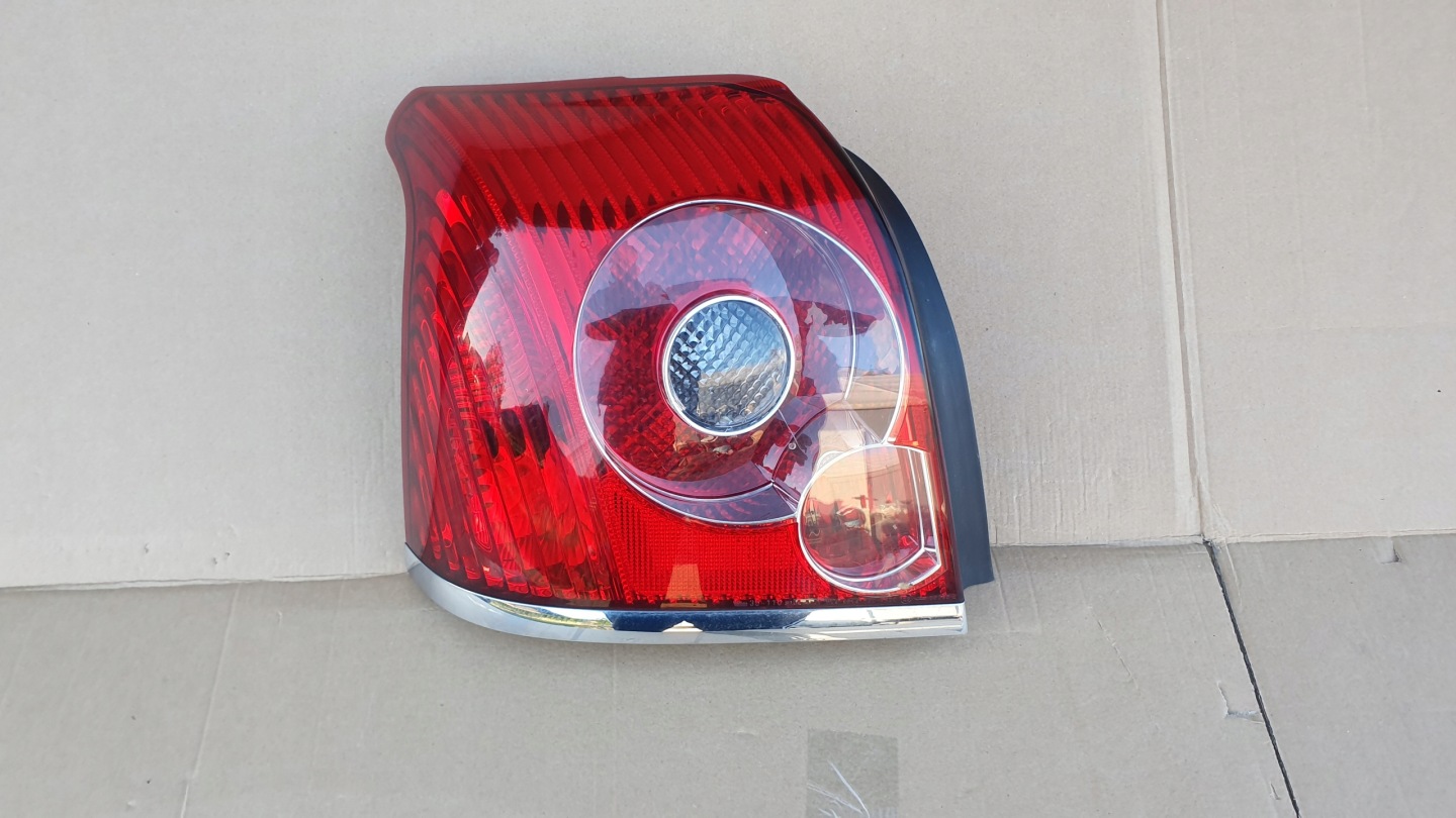 Toyota Avensis T25 Rückleuchte Rearlamp - Thumbnail 1