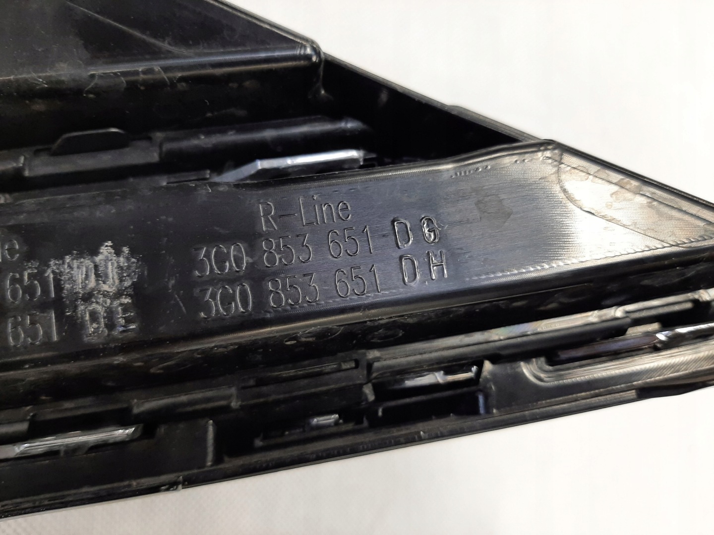VW Passat B8 Kühlergrill FRONTGRILL Kühlergitter 3G0853651DG - Thumbnail 5