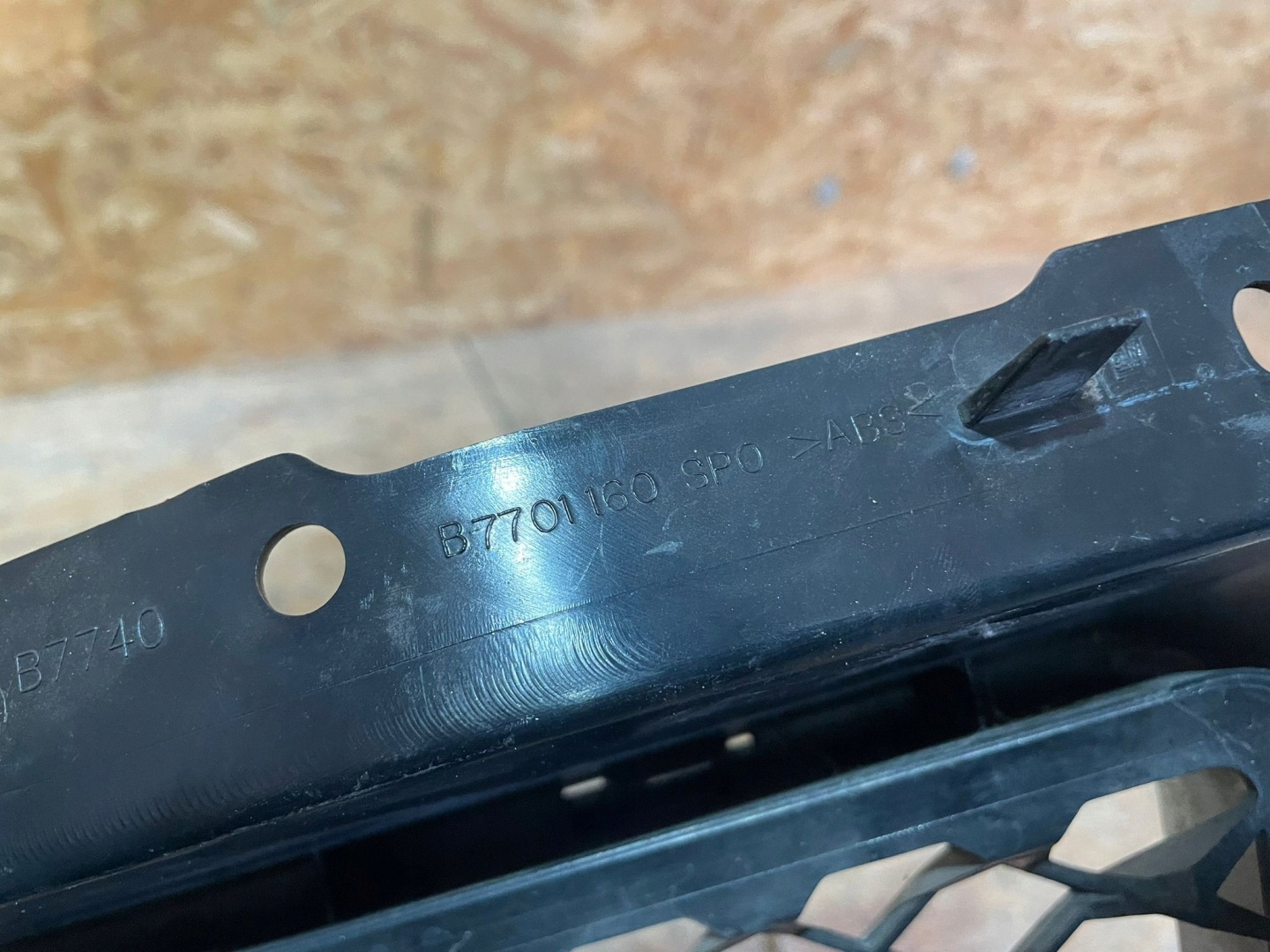 Chevrolet Suburban Kühlergrill FRONTGRILL Kühlergitter - Thumbnail 6