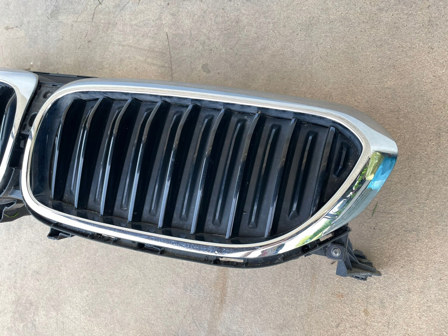 BMW 5 G31 Kühlergrill FRONTGRILL Kühlergitter 6666777 - Thumbnail 3