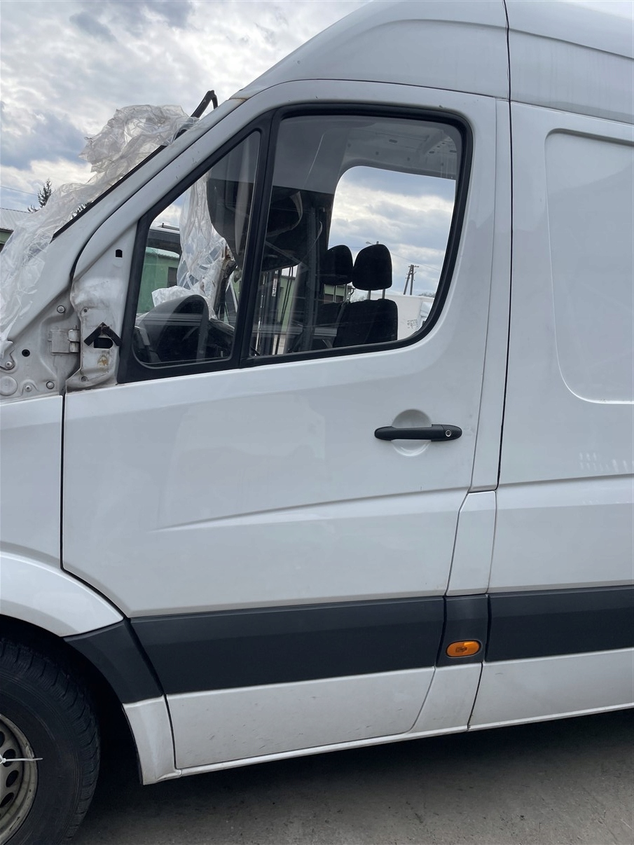 Mercedes-Benz Sprinter W910 Tür Vorne Links Door Porta Porte - Thumbnail 2