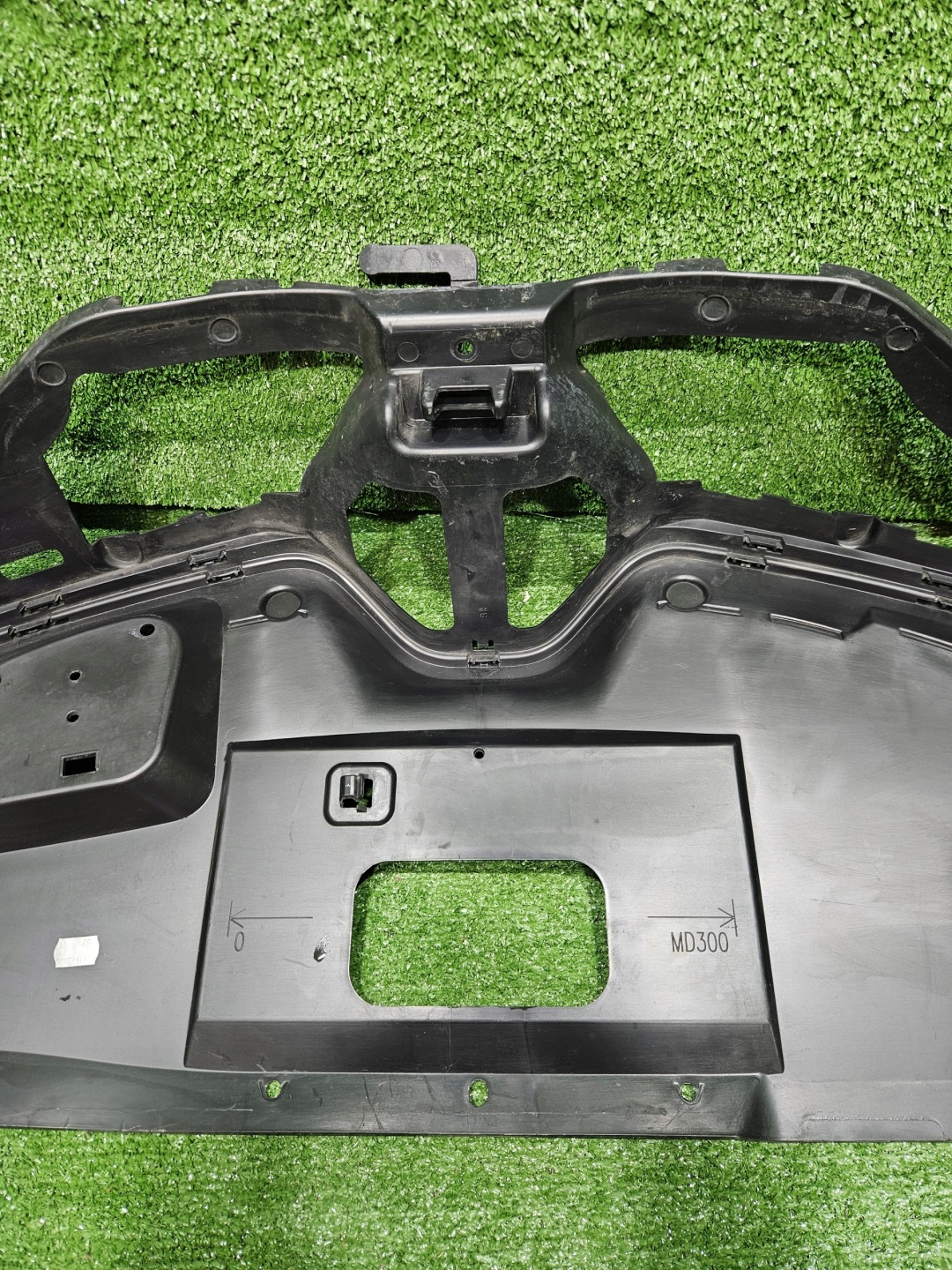Renault ScĂ©nic I JA Kühlergrill FRONTGRILL Kühlergitter 620363937R - Thumbnail 6