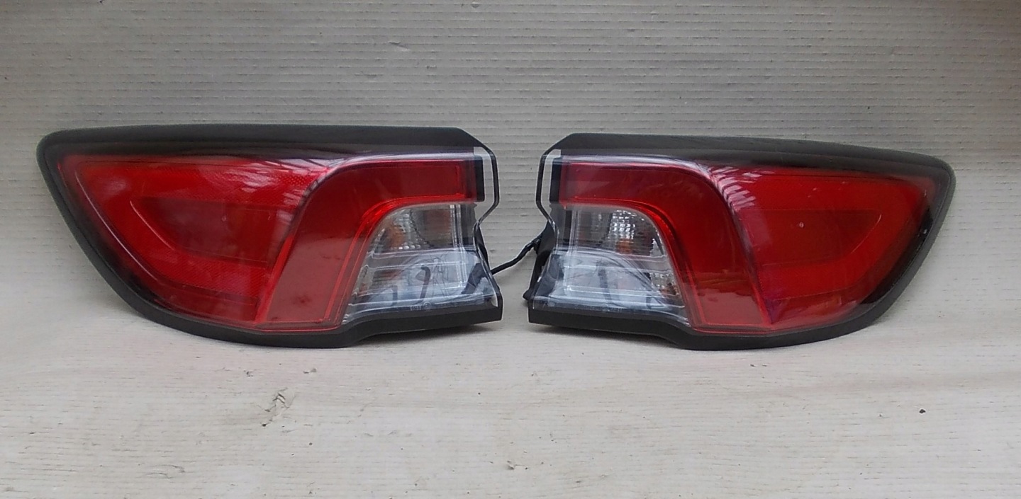 Ford Kuga III Mk3 Rückleuchte LV4B13405AH Rearlamp - Thumbnail 1