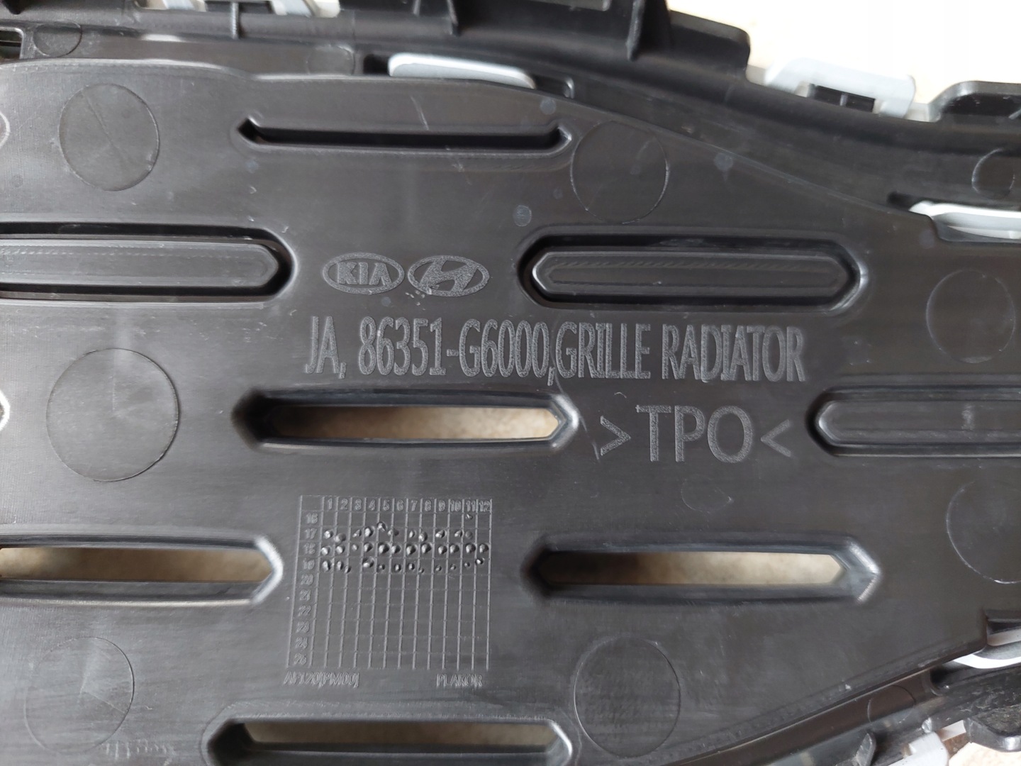 Kia Picanto JA Kühlergrill FRONTGRILL Kühlergitter - Thumbnail 9