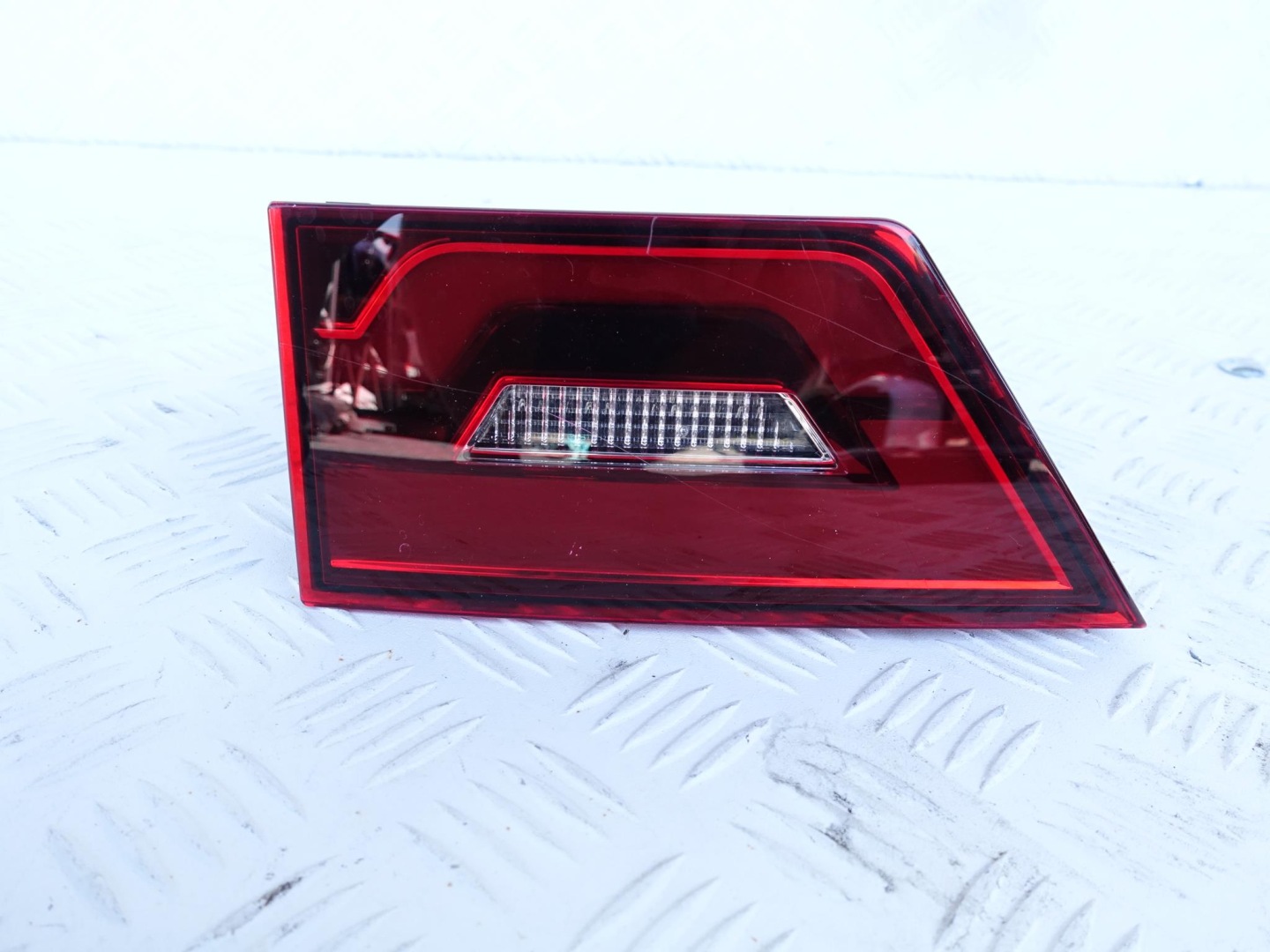 Jaguar E-Pace X540 Rückleuchte J9C313192CC Rearlamp - Thumbnail 1