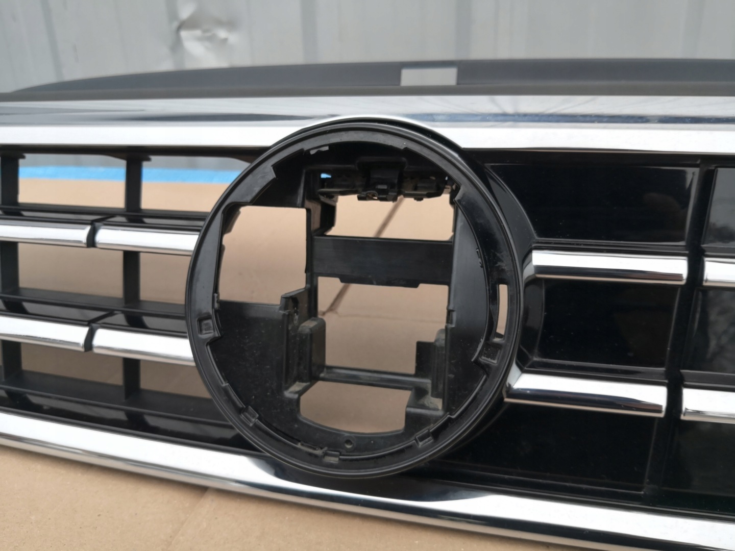 VW Passat B8 Kühlergrill FRONTGRILL Kühlergitter 3G0853651BS - Thumbnail 9