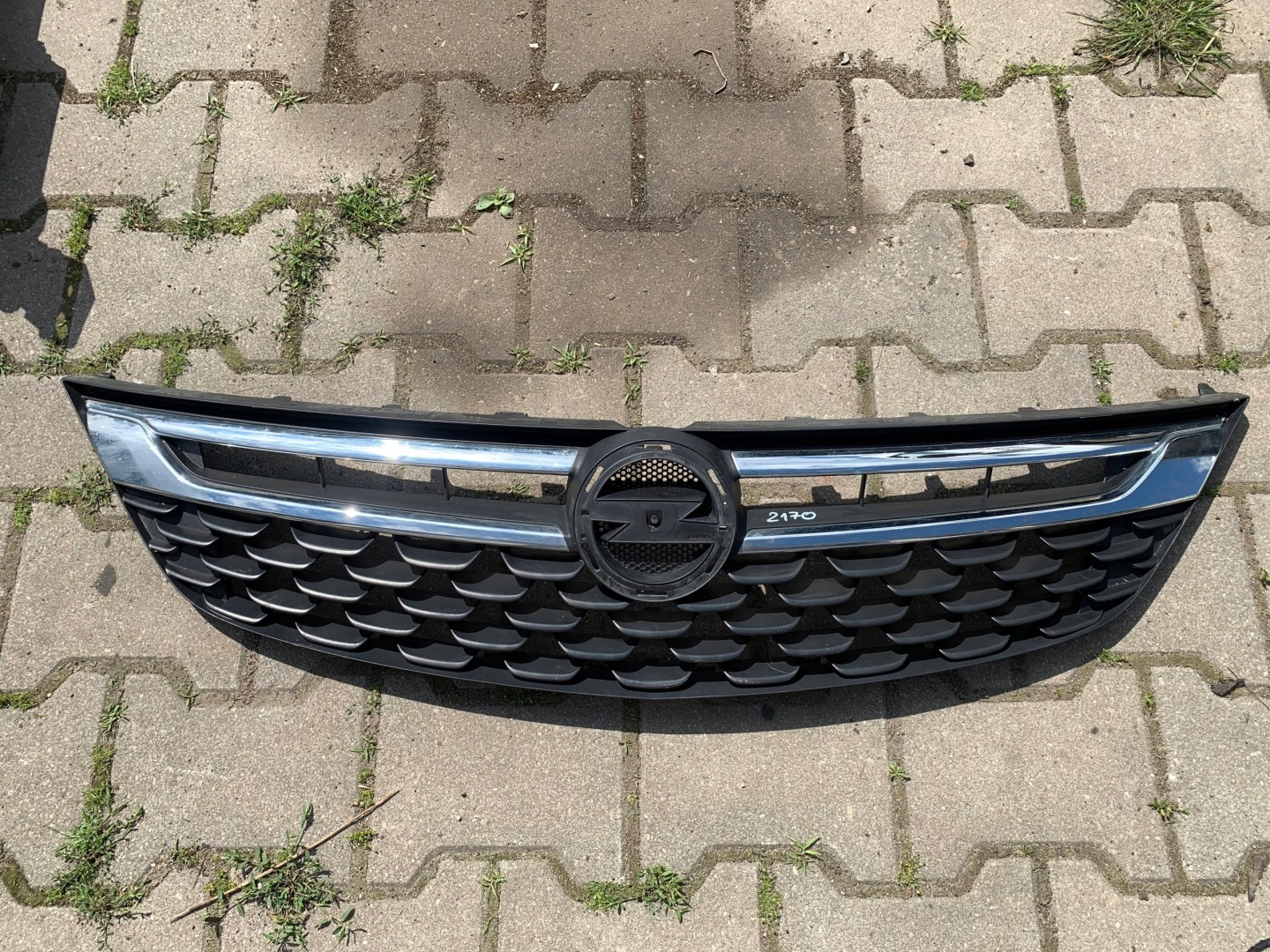 Opel Astra Kühlergrill FRONTGRILL Kühlergitter 13464791 - Thumbnail 1