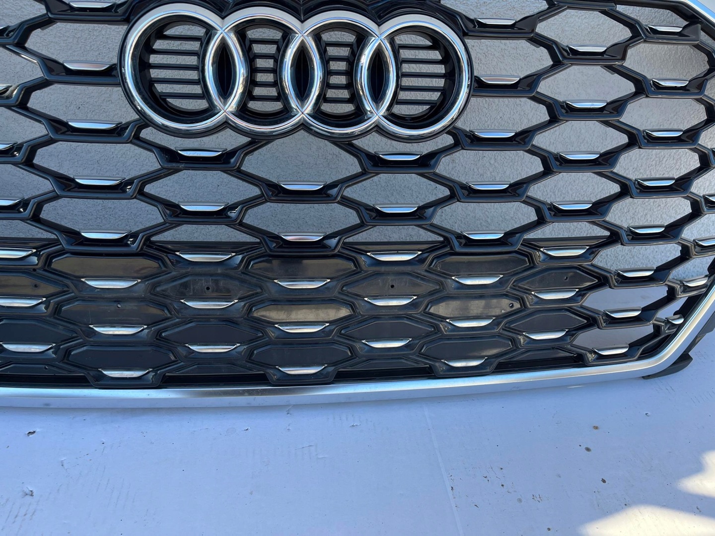 Audi Q3 Kühlergrill FRONTGRILL Kühlergitter 83F853651AU - Thumbnail 6