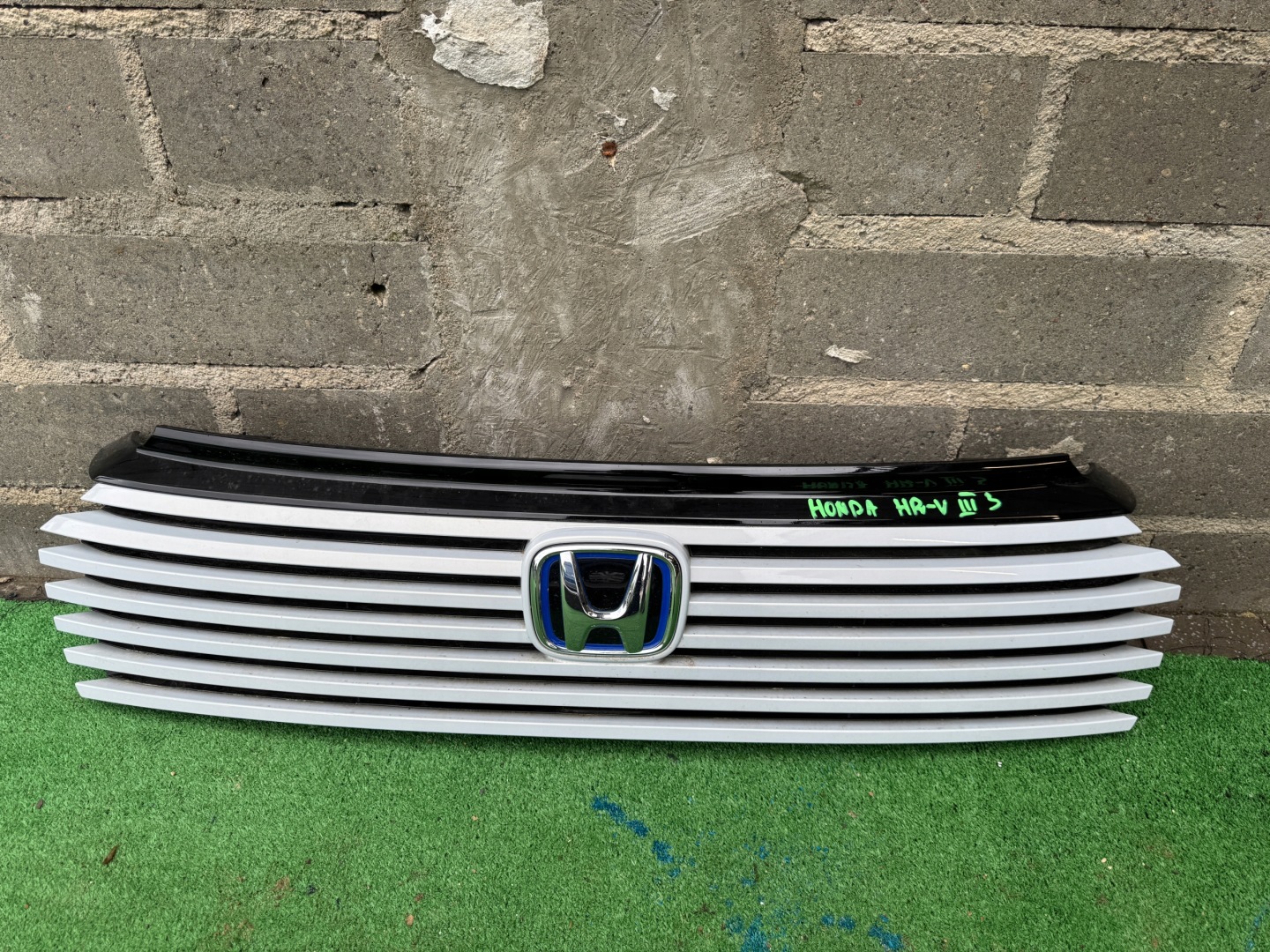 Honda HR-V Jazz GR Kühlergrill FRONTGRILL Kühlergitter - Thumbnail 1