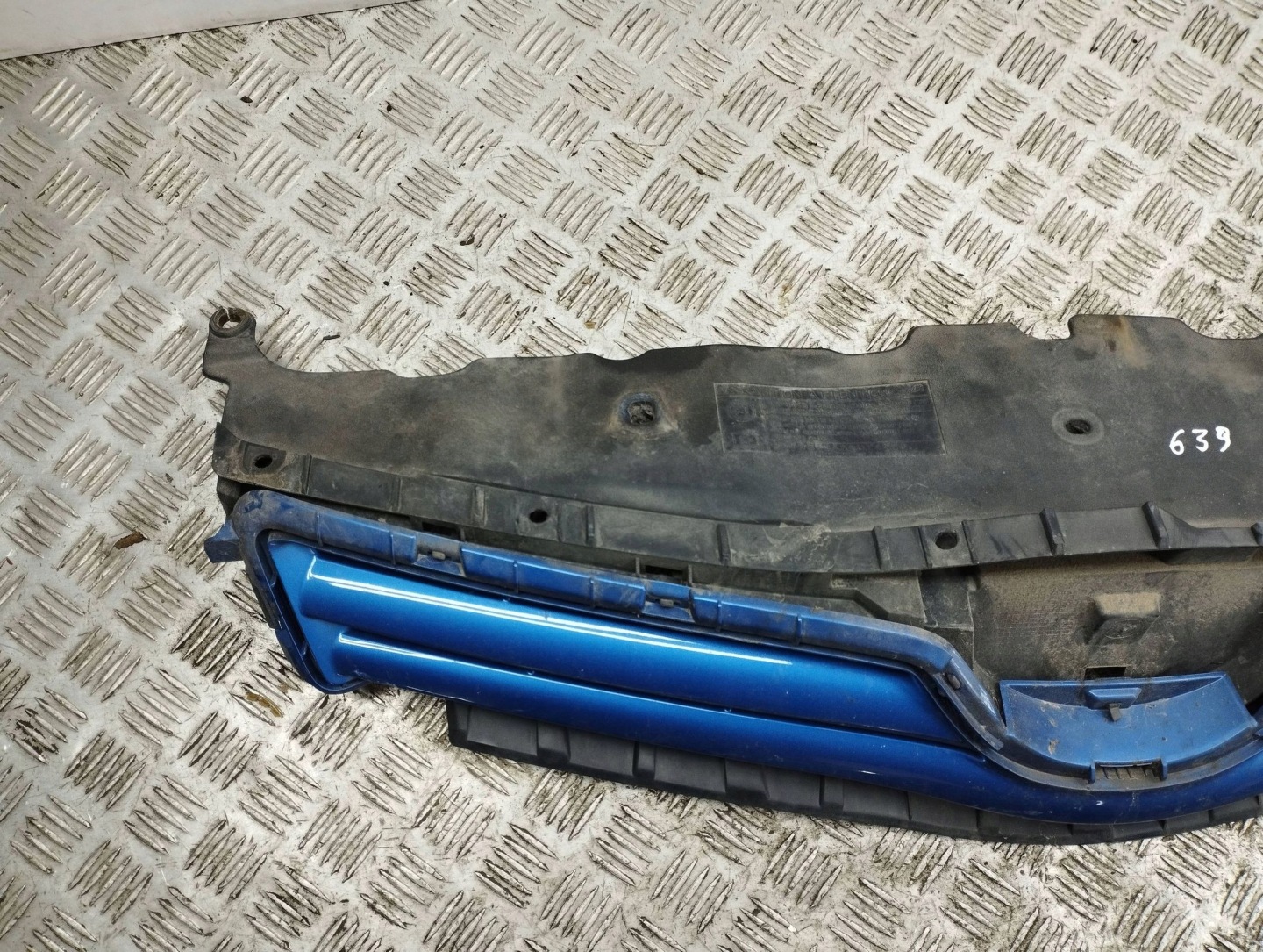 Toyota Auris E150 Kühlergrill FRONTGRILL Kühlergitter - Thumbnail 9