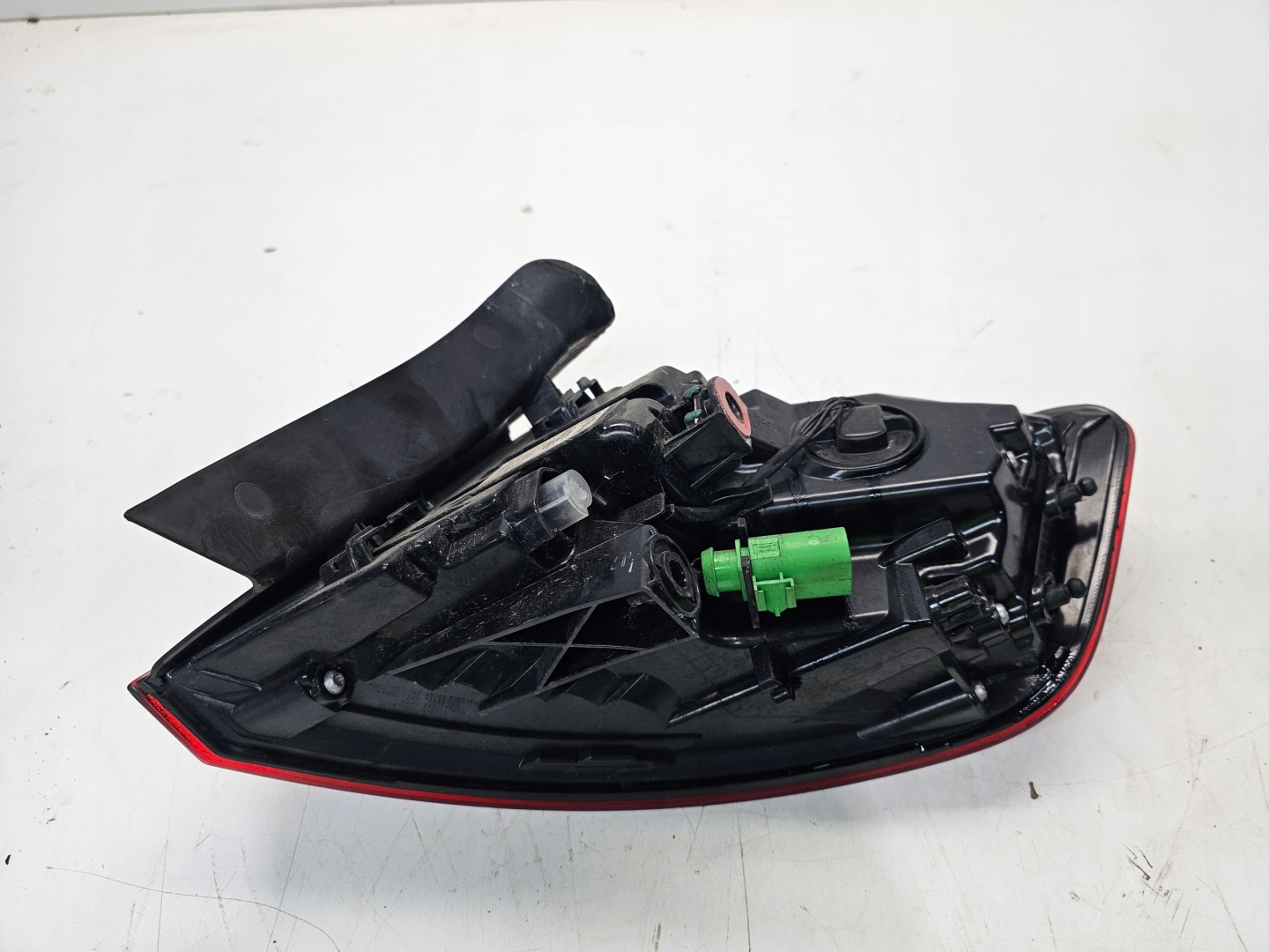Audi A3 8V Rückleuchte 8V4945091 Rearlamp - Thumbnail 7