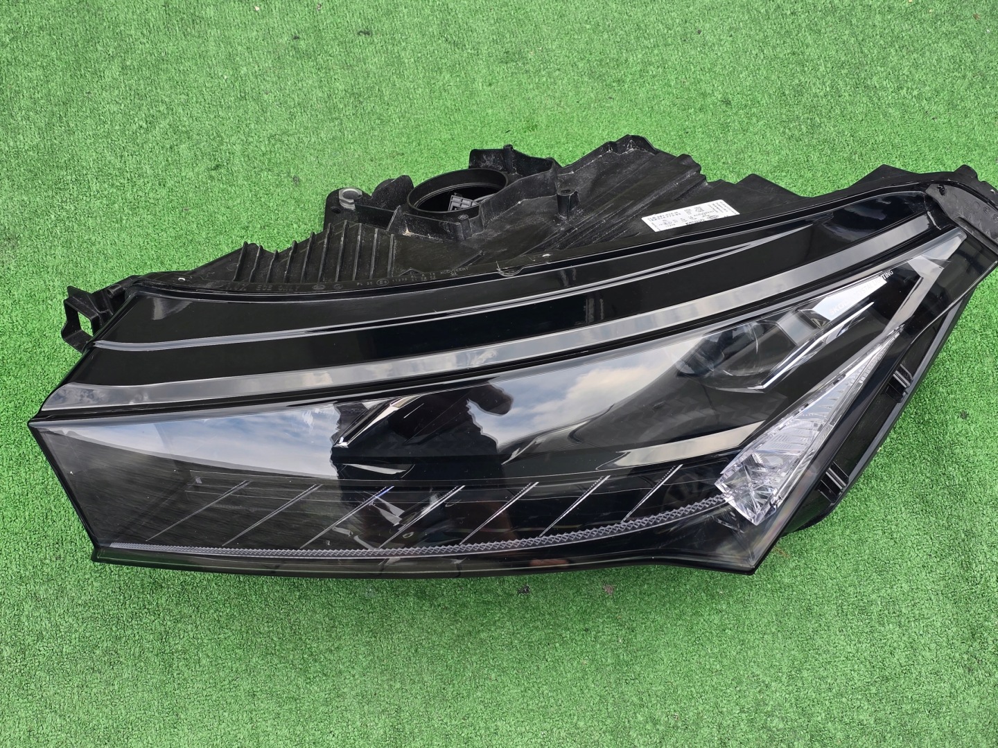 Frontscheinwerfer Skoda Enyaq 5LB 5LB941015H LED Links Scheinwerfer Headlight - Thumbnail 1