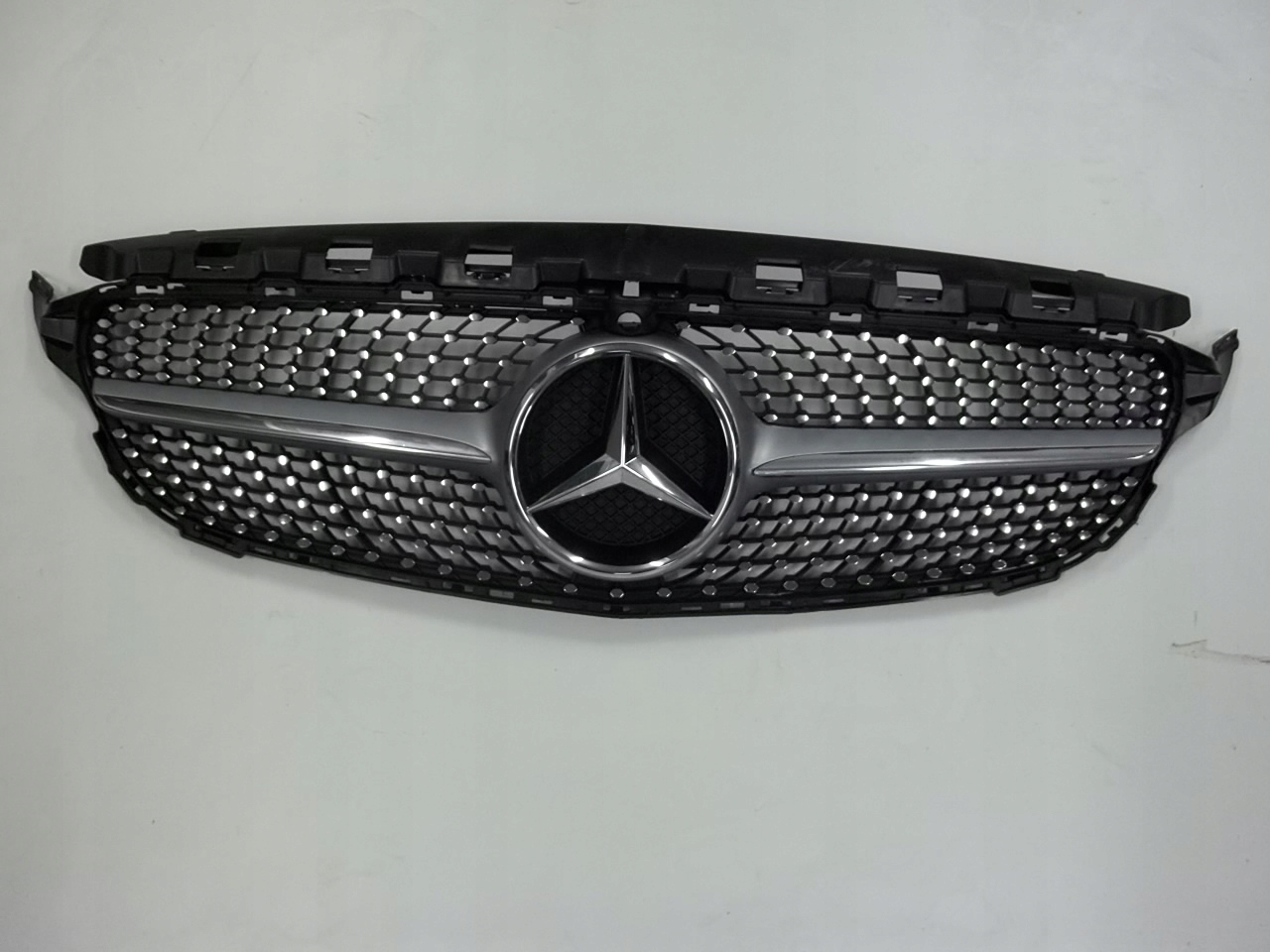 Mercedes-Benz C-Klasse W205 Kühlergrill FRONTGRILL Kühlergitter A2058802483 - Thumbnail 1