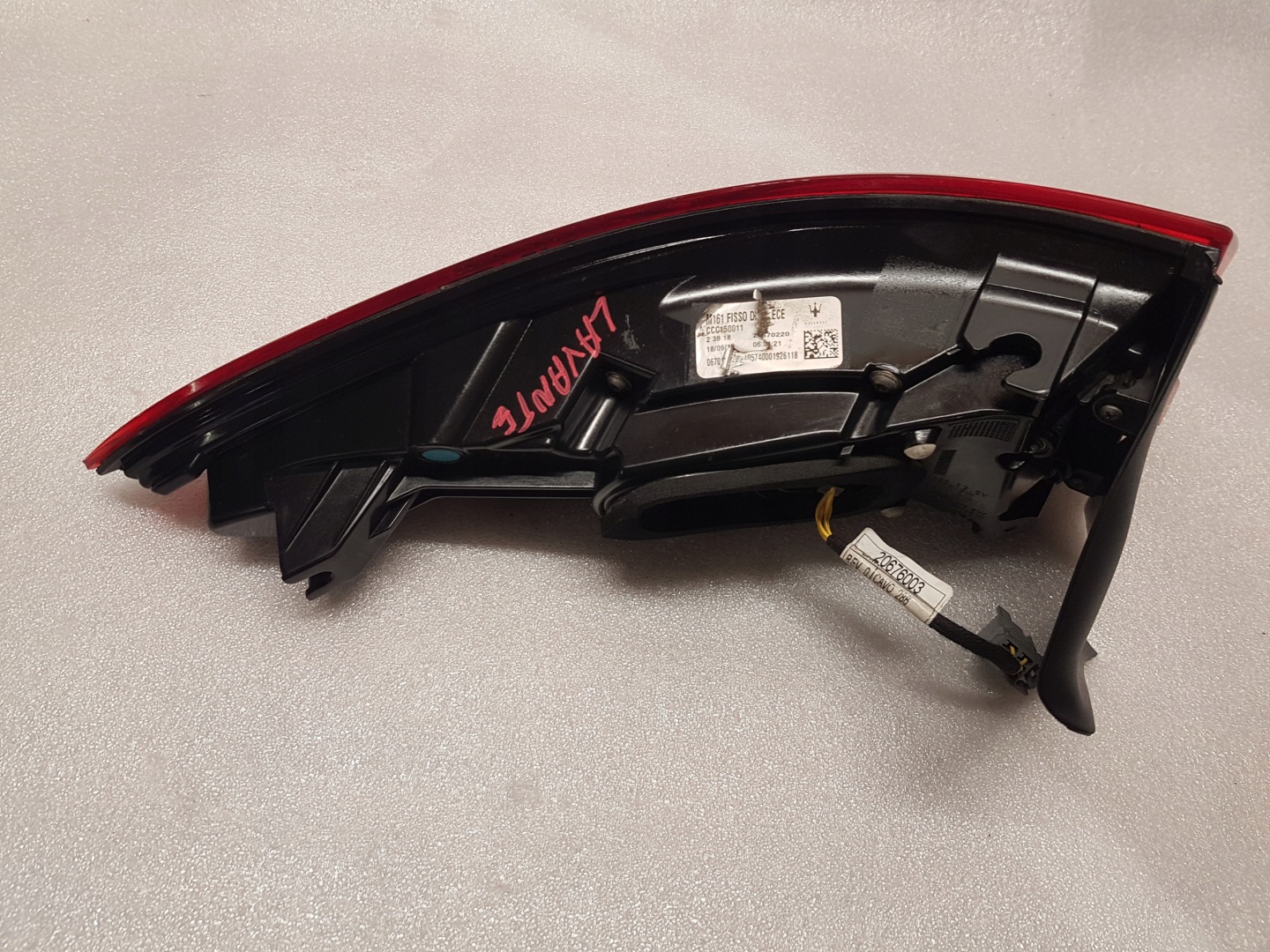 Maserati Levante AM156 Rückleuchte 670106830 Rearlamp - Thumbnail 4