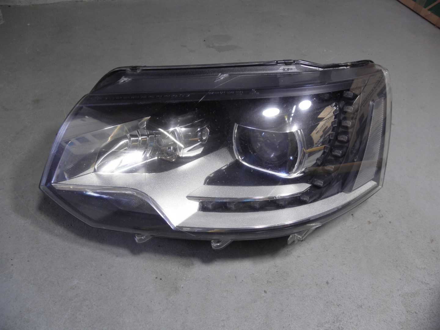 Frontscheinwerfer VW Transporter T5 7E5941015C Bi-Xenon Links Headlight - Thumbnail 1
