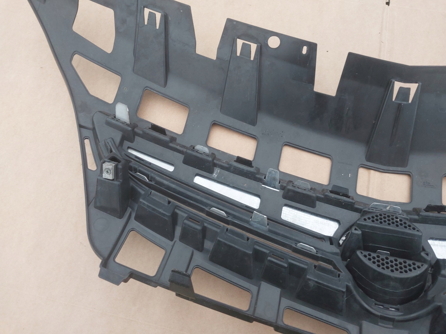 Opel Astra Kühlergrill FRONTGRILL Kühlergitter - Thumbnail 8