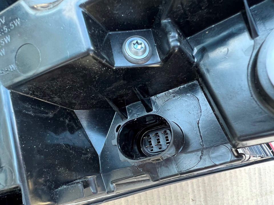 Audi Q8 Rückleuchte 4M8945070 Rearlamp - Thumbnail 5