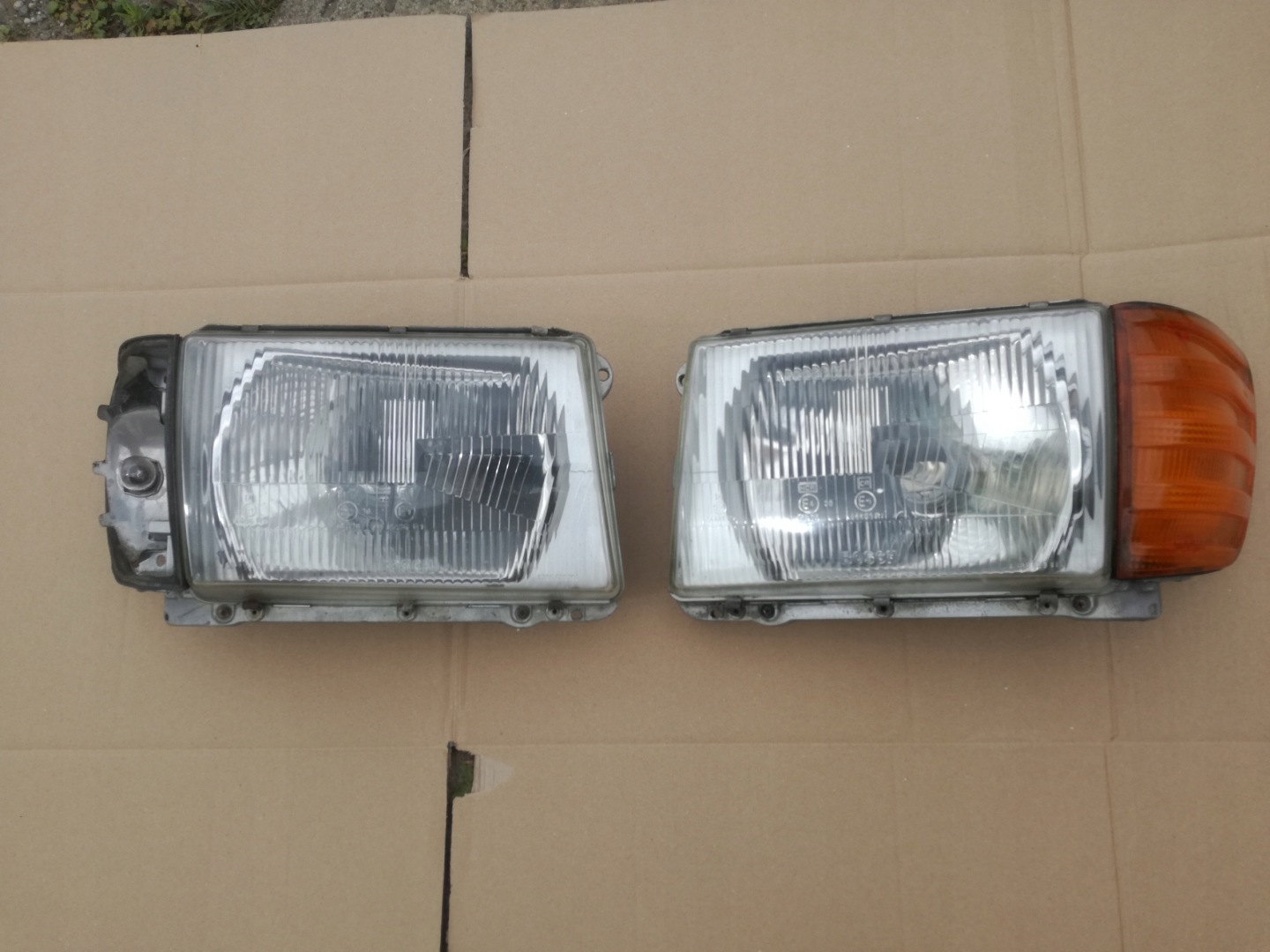 Frontscheinwerfer Mercedes-Benz SL-Klasse W107 A0301053101 LED Links Headlight - Thumbnail 1