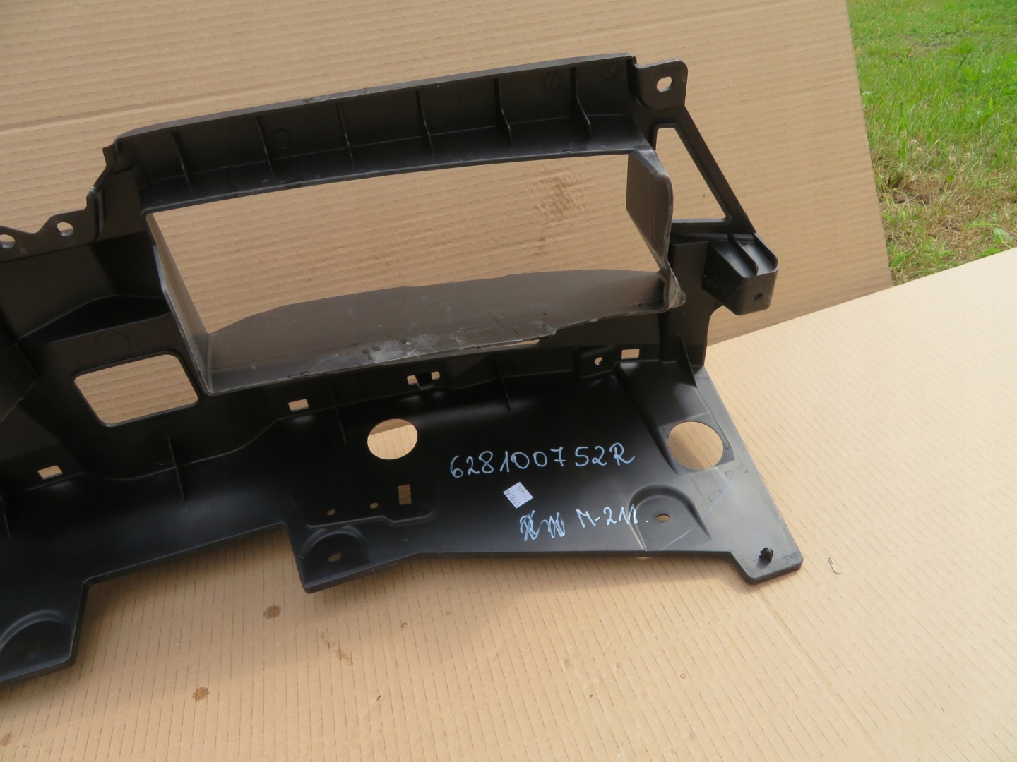 Renault Express RJK Kühlergrill FRONTGRILL Kühlergitter 628100752R - Thumbnail 11