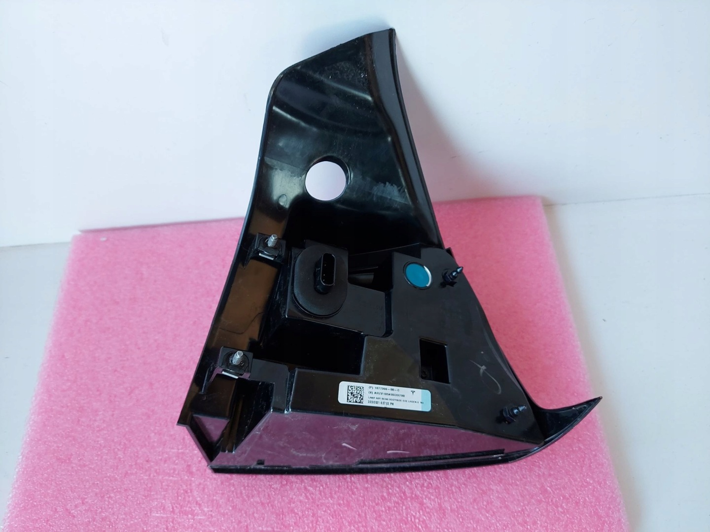 Tesla Model 3 003 Rückleuchte 107739900C Rearlamp - Thumbnail 4
