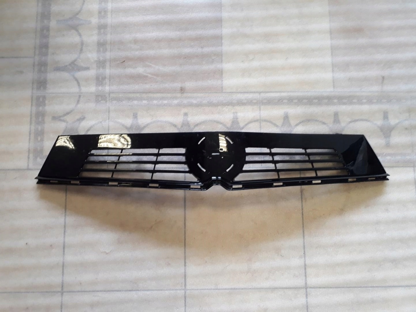 Opel Astra Kühlergrill FRONTGRILL Kühlergitter 98396400 - Thumbnail 1