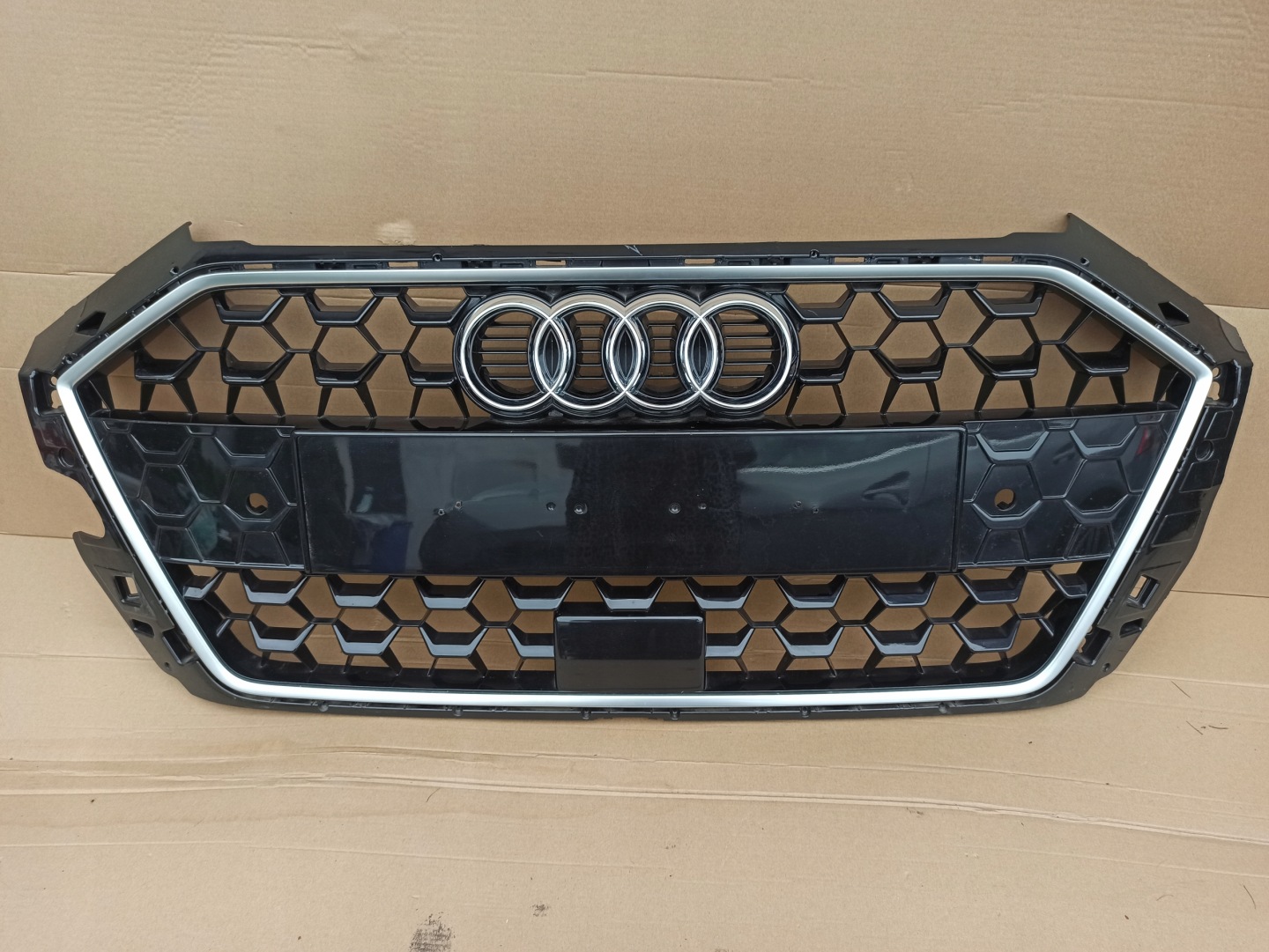Audi A1 82A Kühlergrill FRONTGRILL Kühlergitter 82A853651BC - Thumbnail 1
