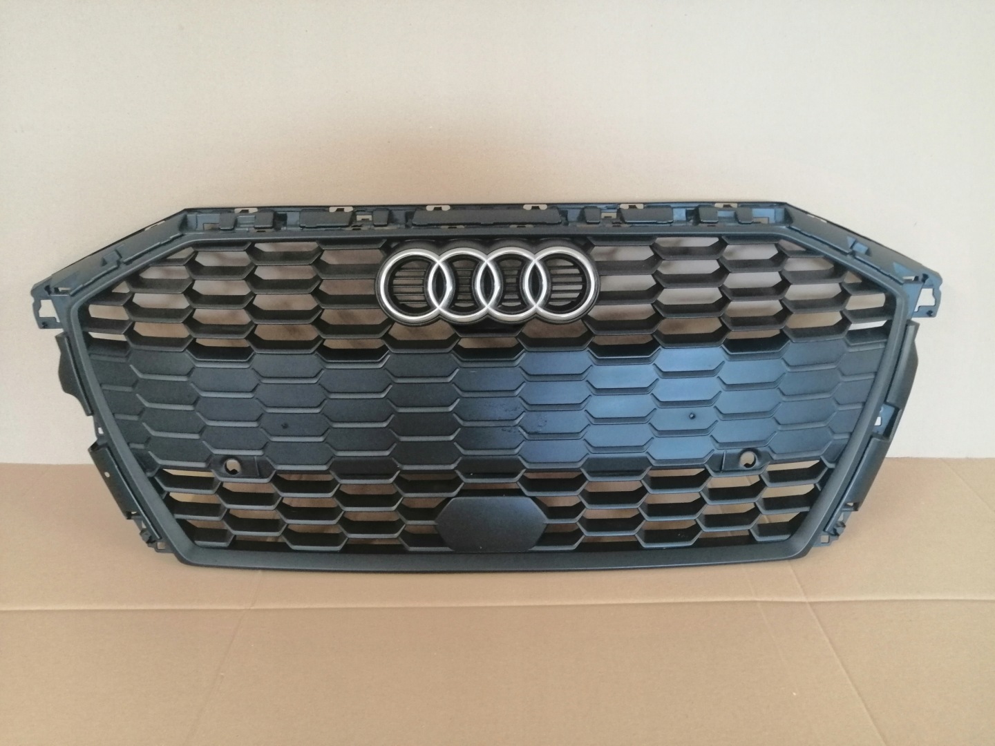 Audi A3 8Y Kühlergrill FRONTGRILL Kühlergitter 8Y0853651BA - Thumbnail 1