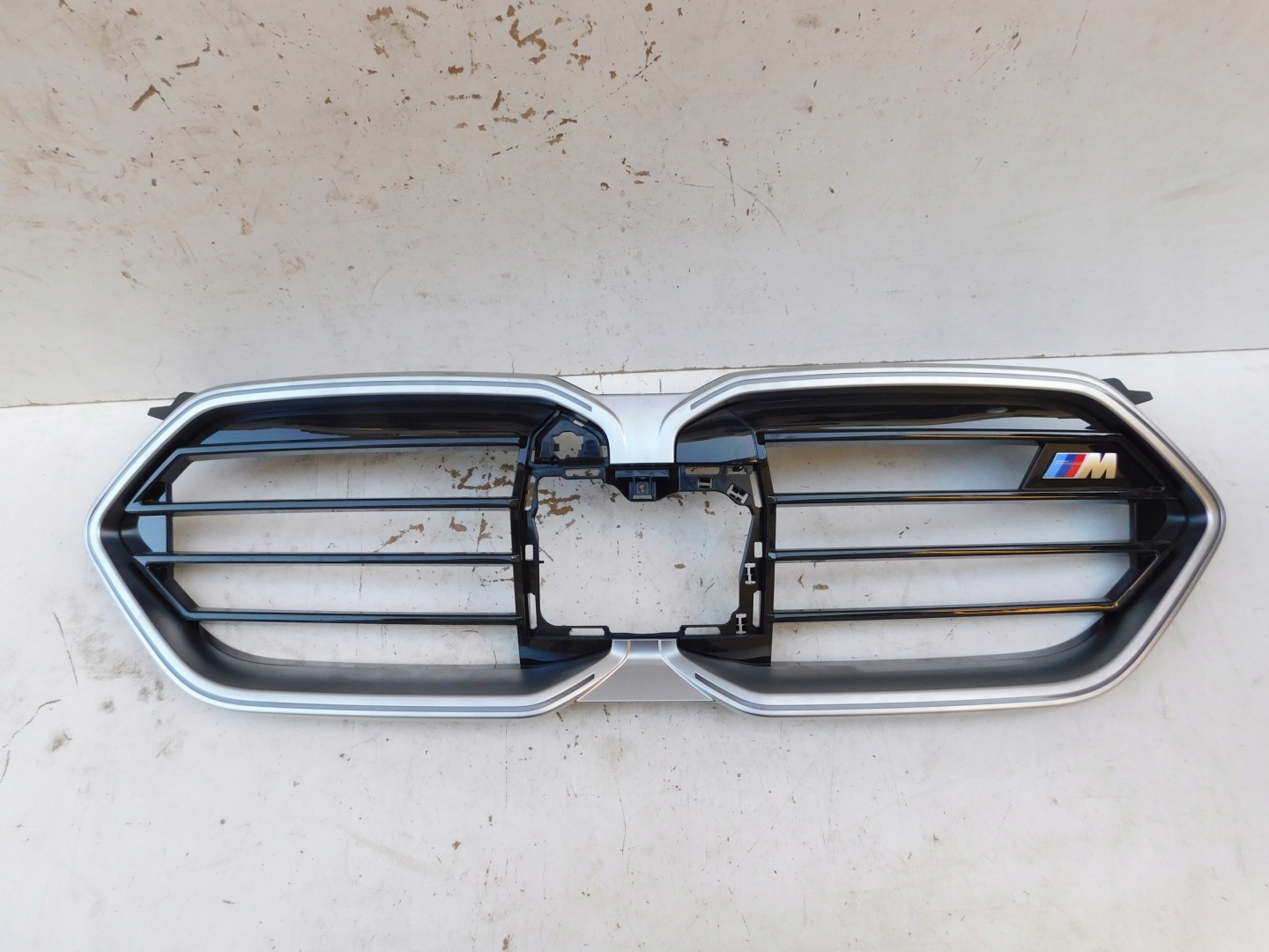 BMW X2 U10 Kühlergrill FRONTGRILL Kühlergitter 5A35BB9 - Thumbnail 1