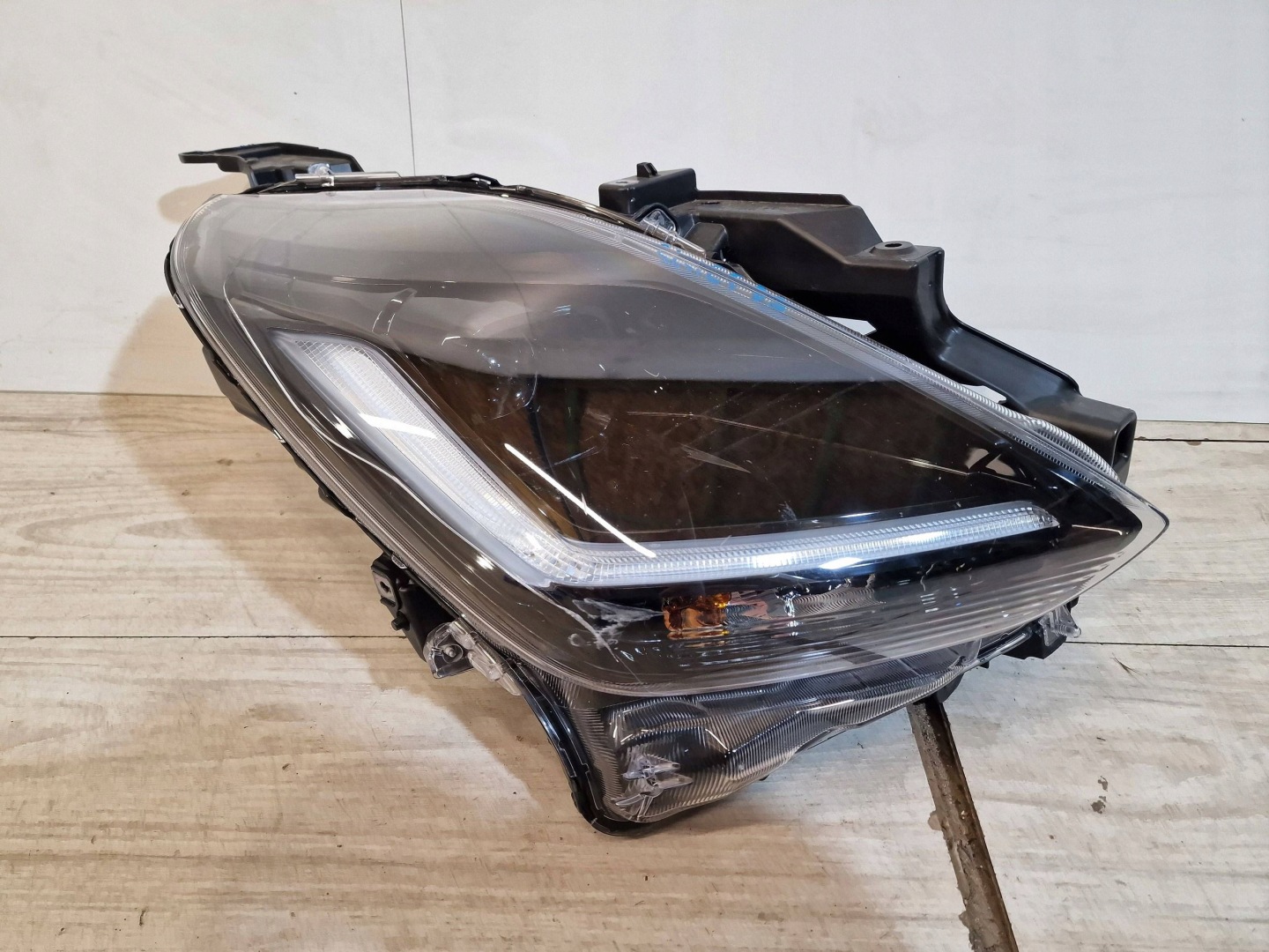 Frontscheinwerfer Suzuki Swift I AA LED Rechts Scheinwerfer Headlight - Thumbnail 1
