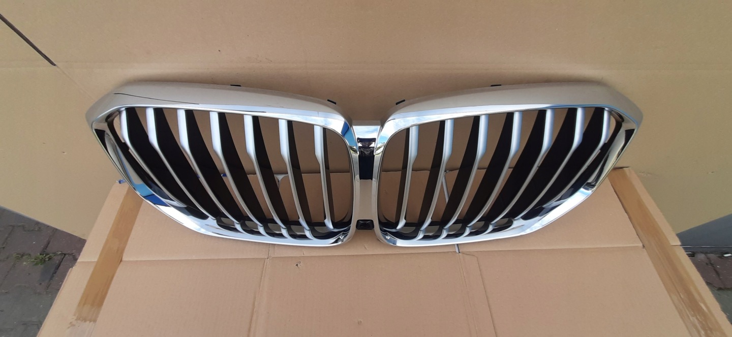 BMW X5 G05 Kühlergrill FRONTGRILL Kühlergitter - Thumbnail 4