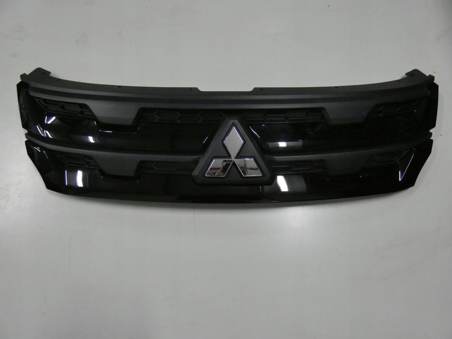 Mitsubishi ASX RJB Kühlergrill FRONTGRILL Kühlergitter - Thumbnail 1