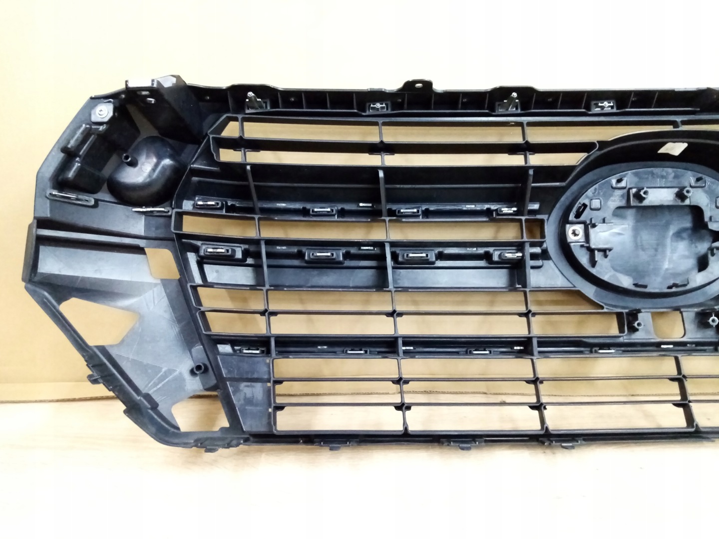 Toyota Land Cruiser J8/J10/J20 J8 Kühlergrill FRONTGRILL Kühlergitter - Thumbnail 10