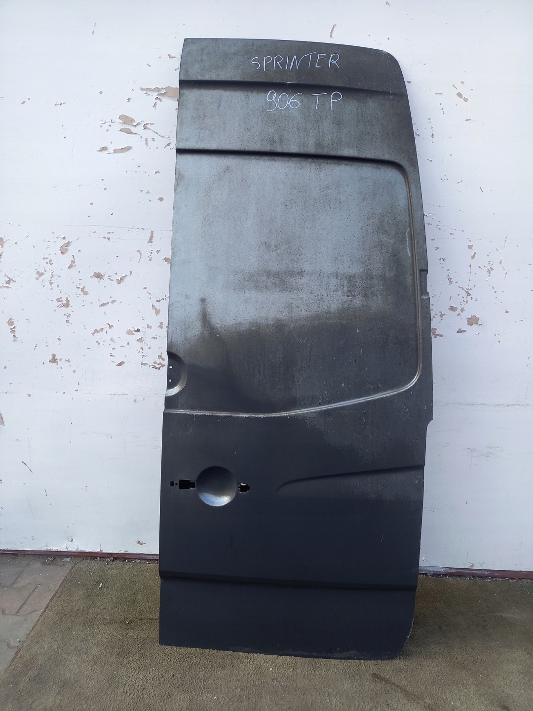 Mercedes-Benz Sprinter W910 Tür Hinten Rechts Door Porta Porte - Thumbnail 1