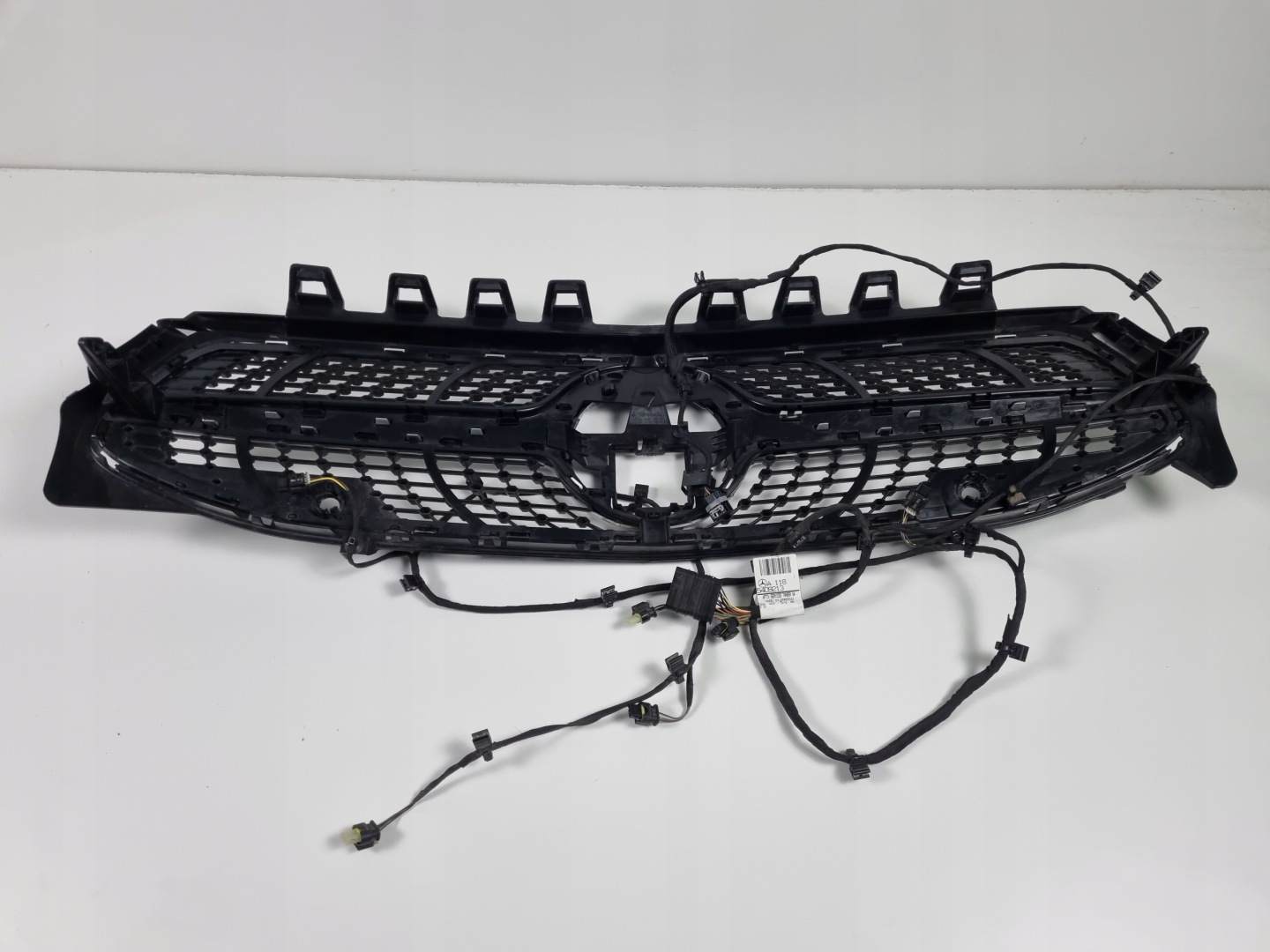Mercedes-Benz CLA C118 Kühlergrill FRONTGRILL Kühlergitter A1188850001 - Thumbnail 8