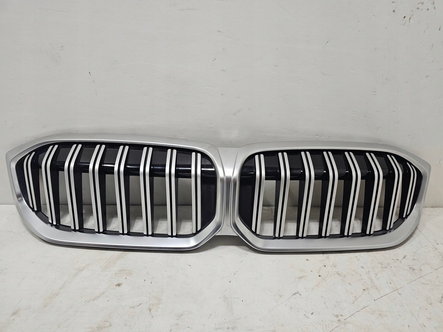 BMW 3 G21 Kühlergrill FRONTGRILL Kühlergitter - Thumbnail 1