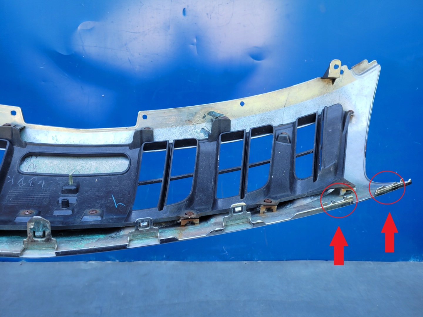 Mitsubishi L200 K60T Kühlergrill FRONTGRILL Kühlergitter 7450A952 - Thumbnail 12