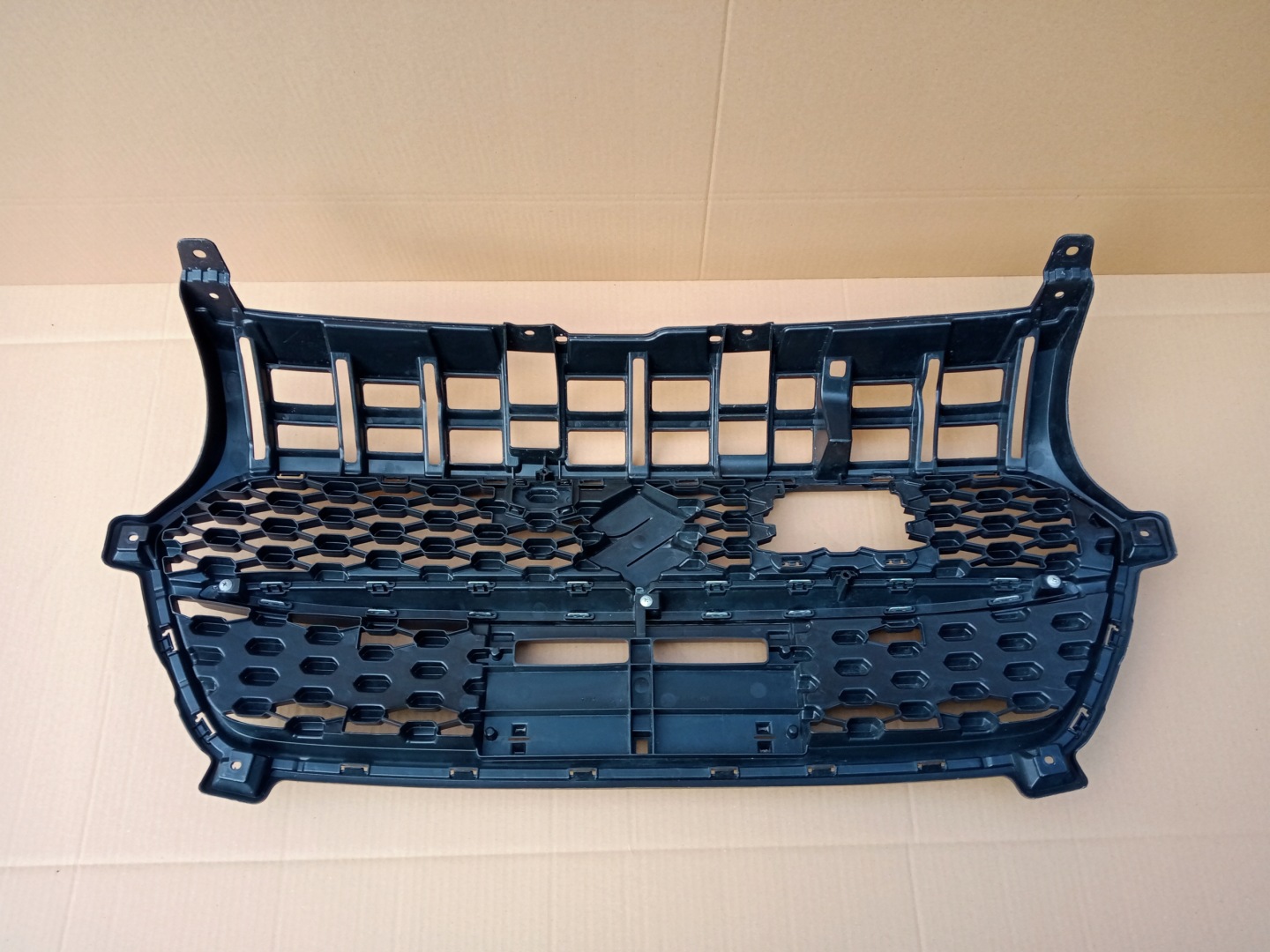 Suzuki Swift I AA Kühlergrill FRONTGRILL Kühlergitter 7174179S0 - Thumbnail 5
