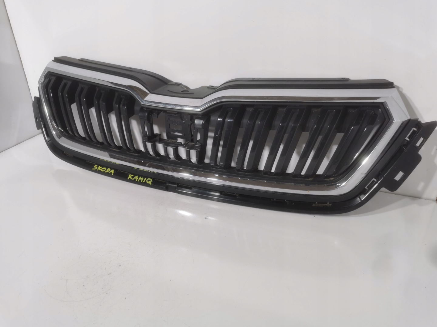 Skoda Kamiq NW Kühlergrill FRONTGRILL Kühlergitter - Thumbnail 3