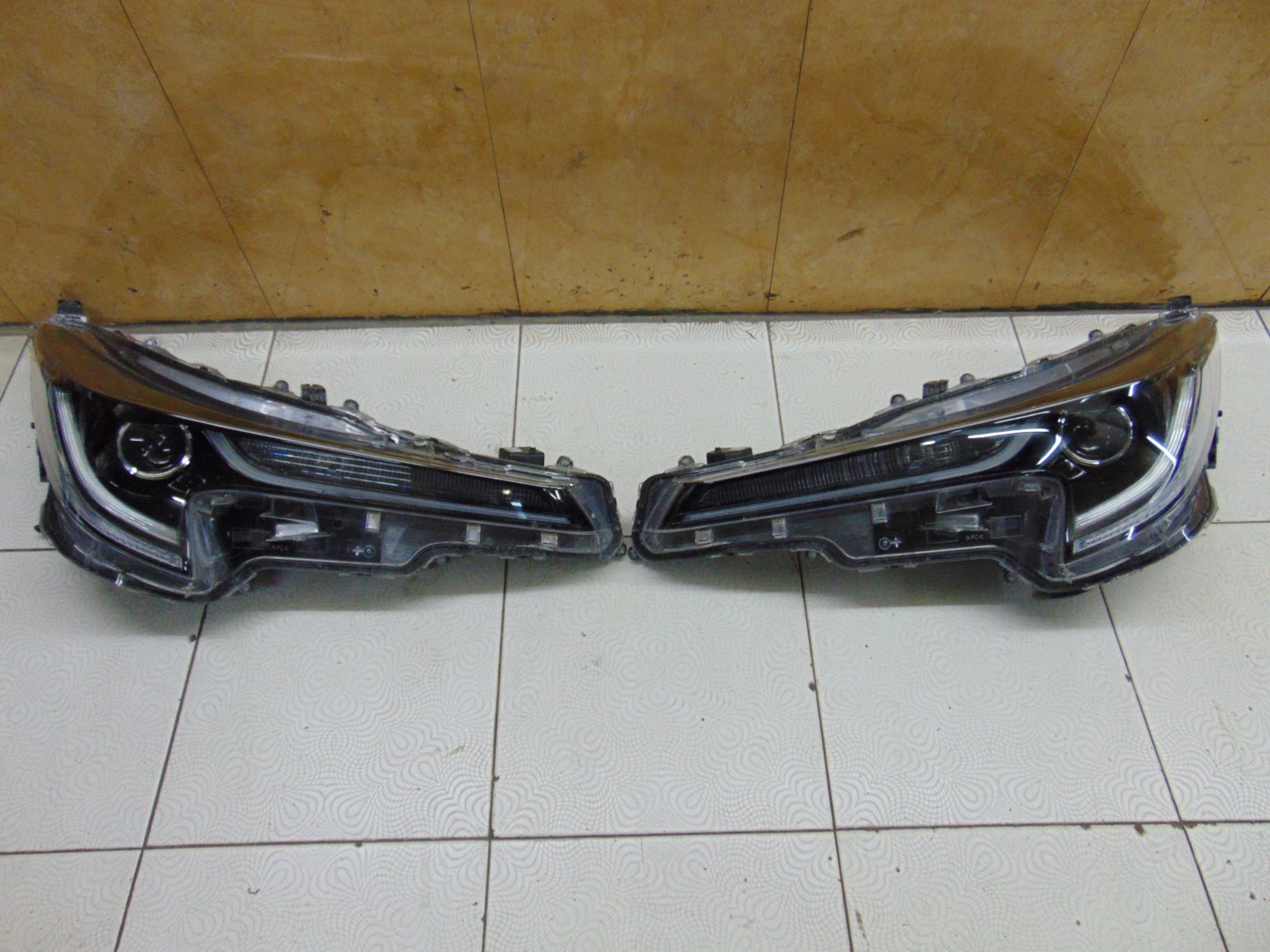 Frontscheinwerfer Toyota Corolla E210 LED Links Scheinwerfer Headlight - Thumbnail 4