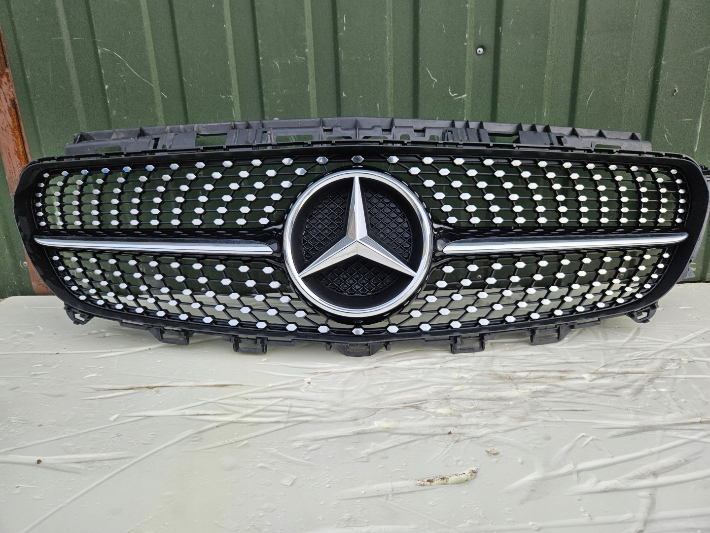 Mercedes-Benz E-Klasse W238 Kühlergrill FRONTGRILL Kühlergitter A2388880400 - Thumbnail 5