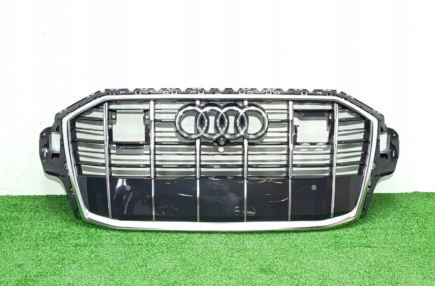 Audi Q7 Kühlergrill FRONTGRILL Kühlergitter 4M0853651AJ - Thumbnail 1